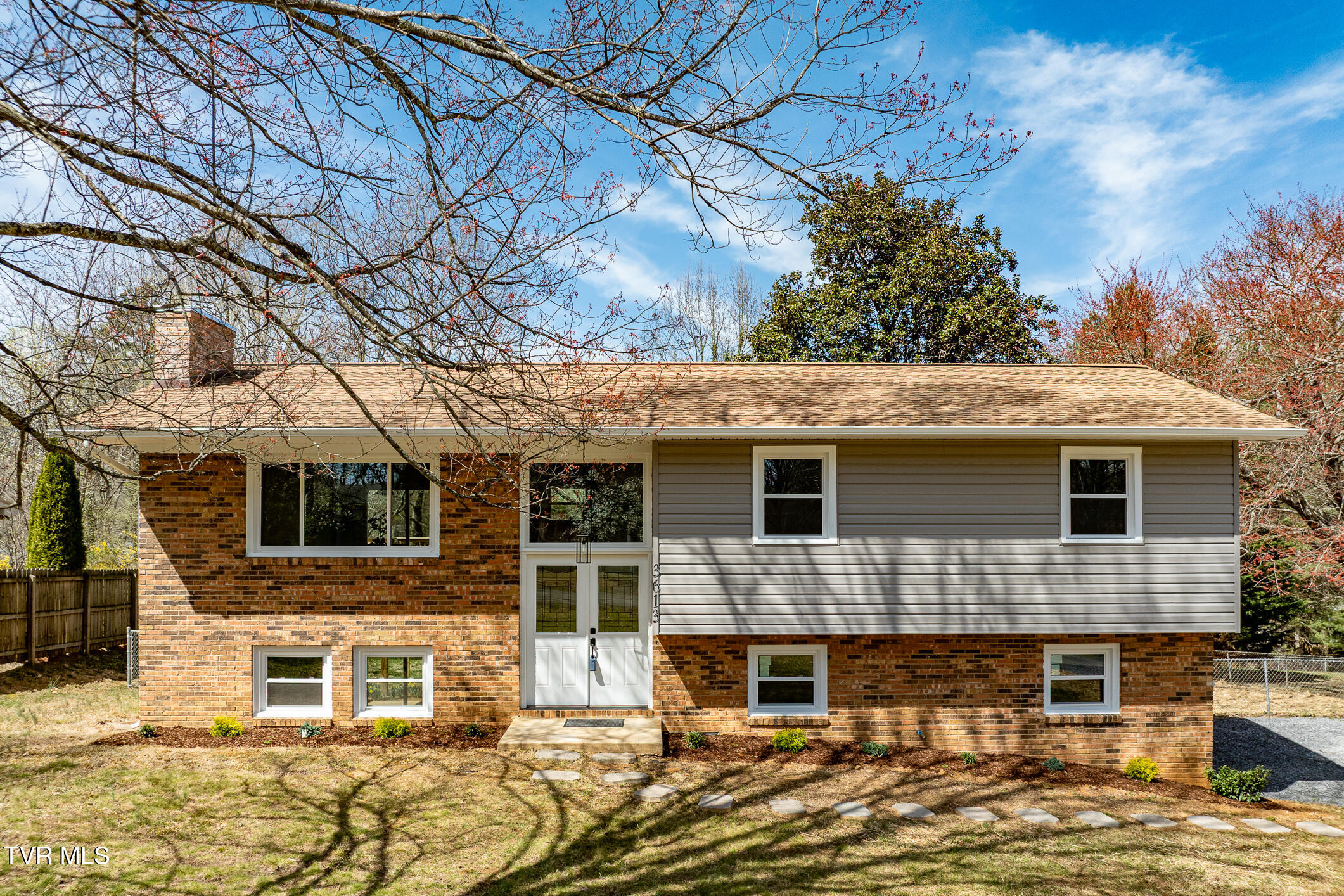3613 Hazelnut Drive