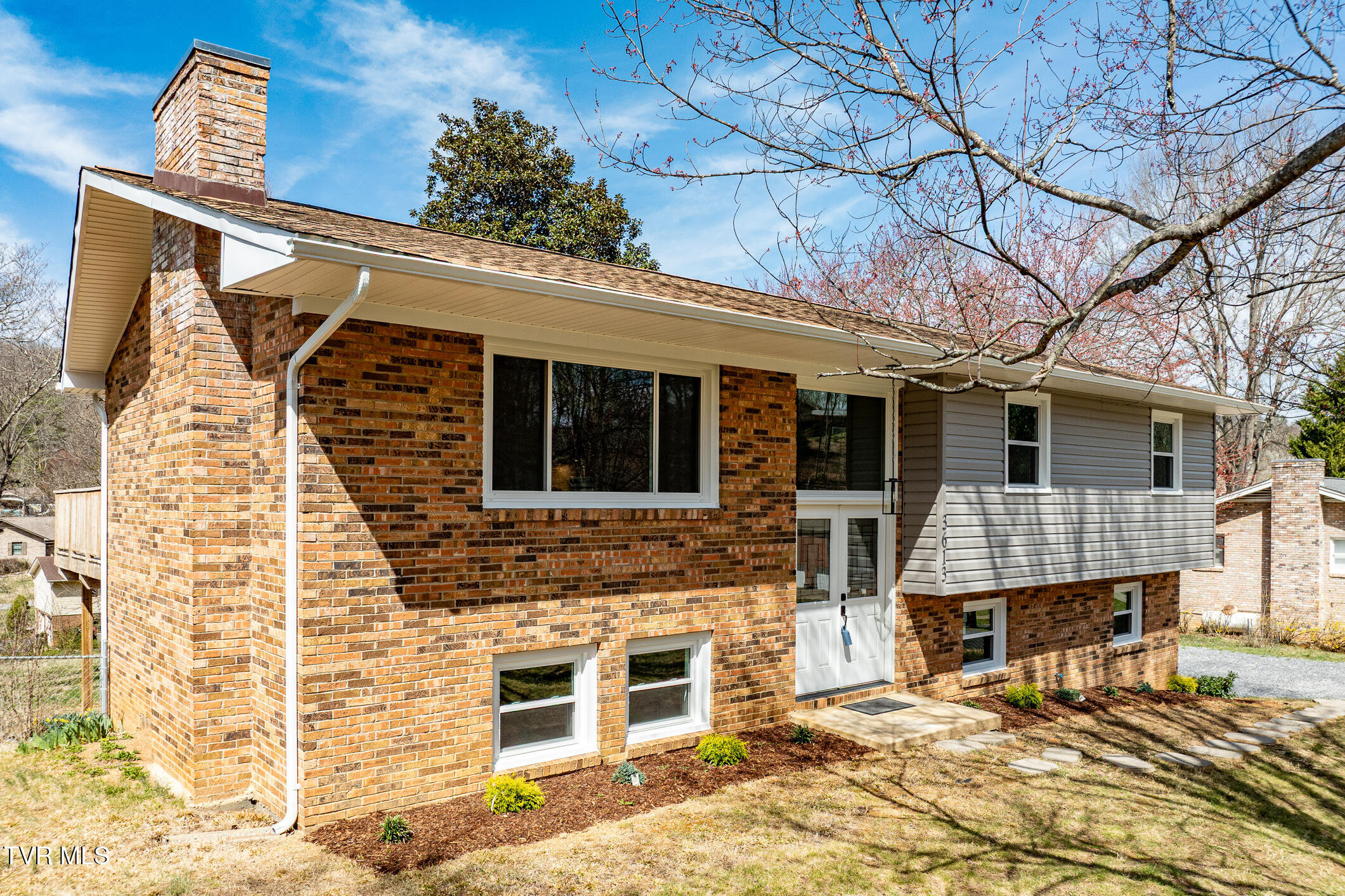 3613 Hazelnut Drive