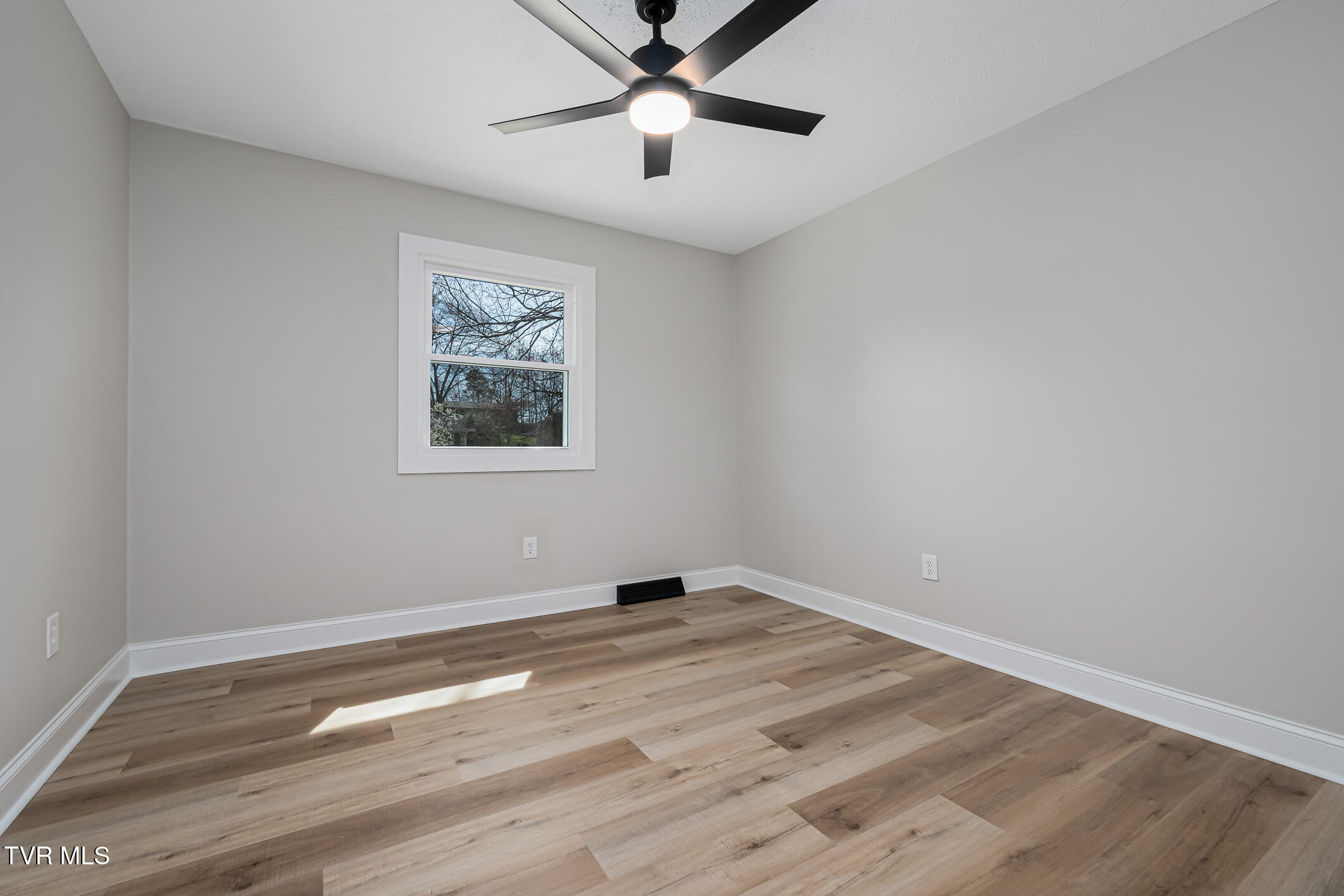 3613 Hazelnut Drive
