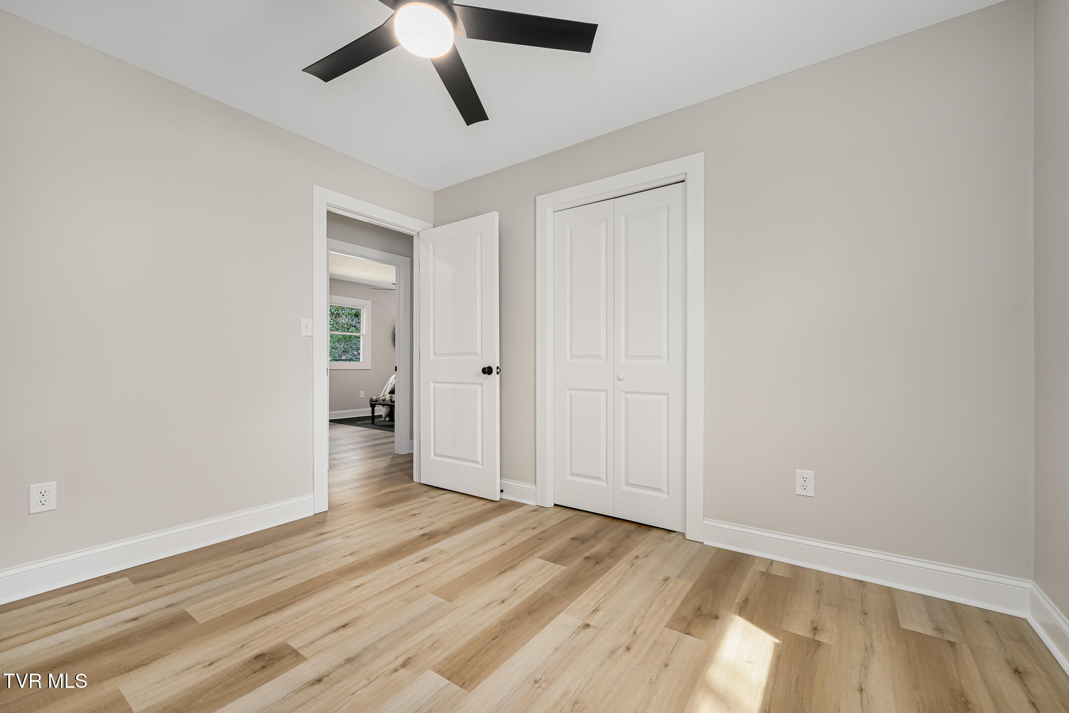 3613 Hazelnut Drive