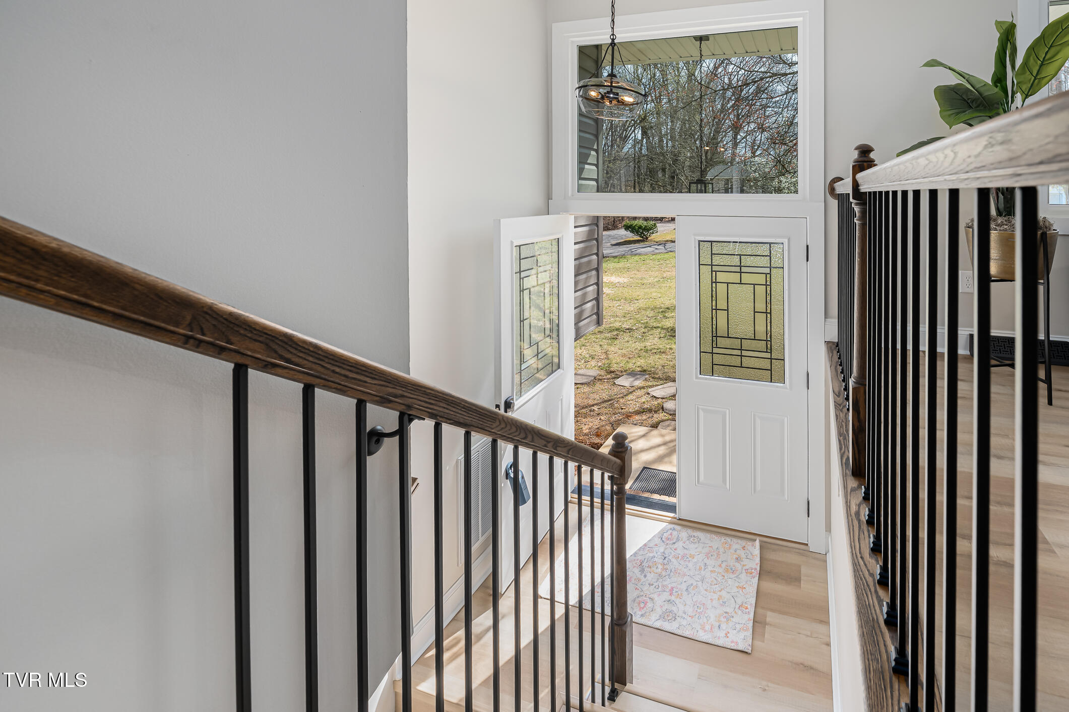 3613 Hazelnut Drive