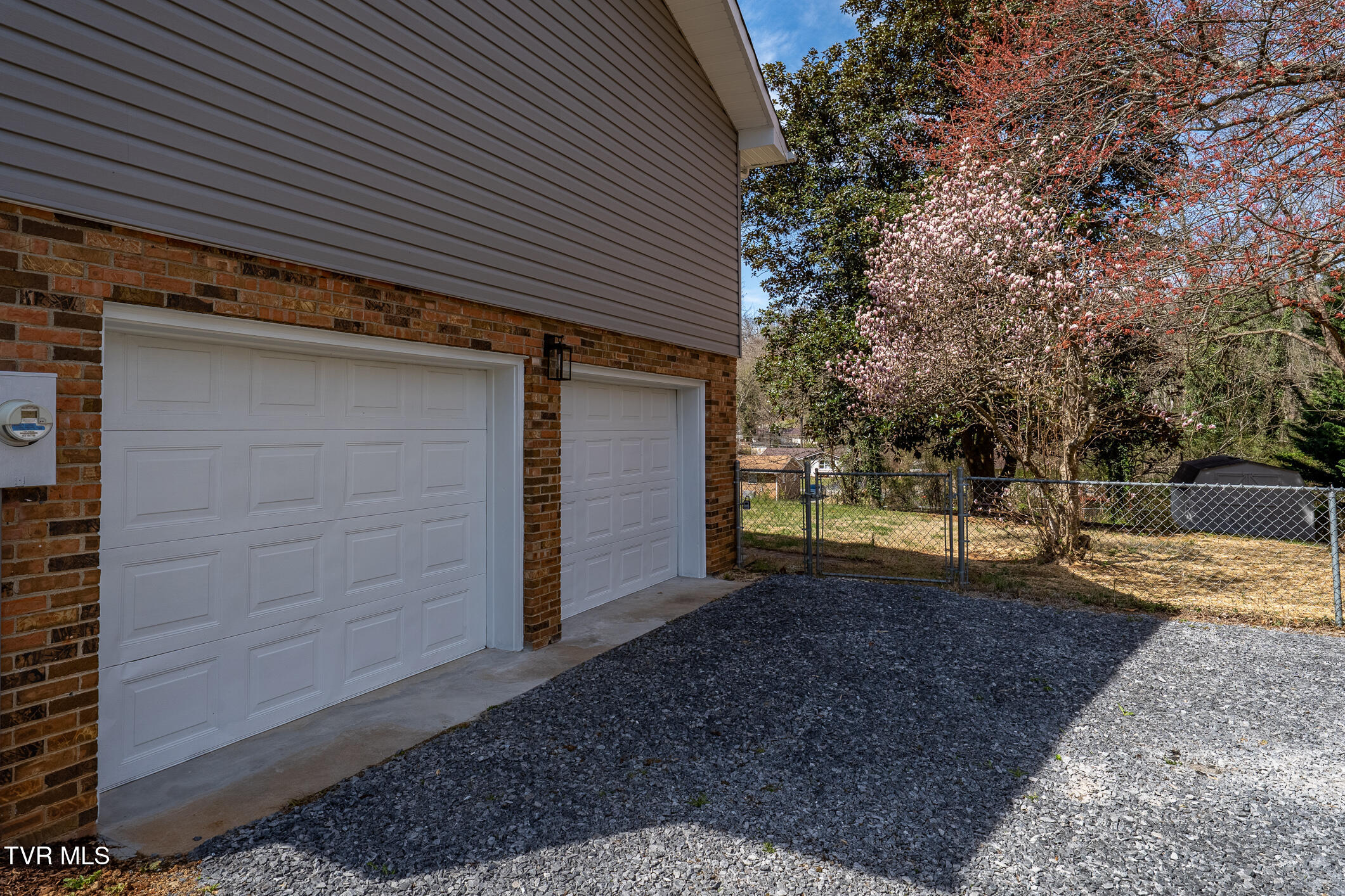 3613 Hazelnut Drive