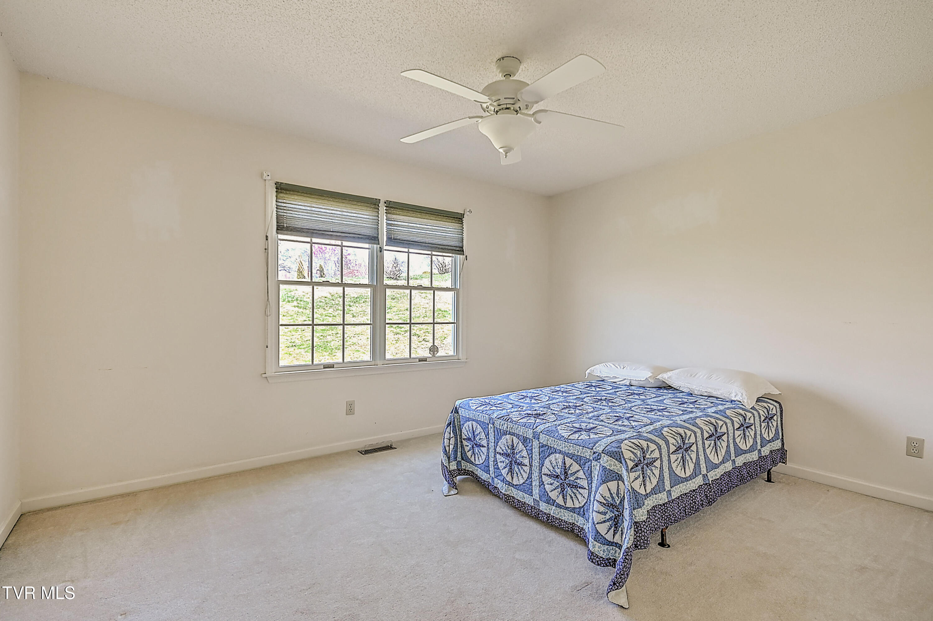 101 Valley Crest Drive