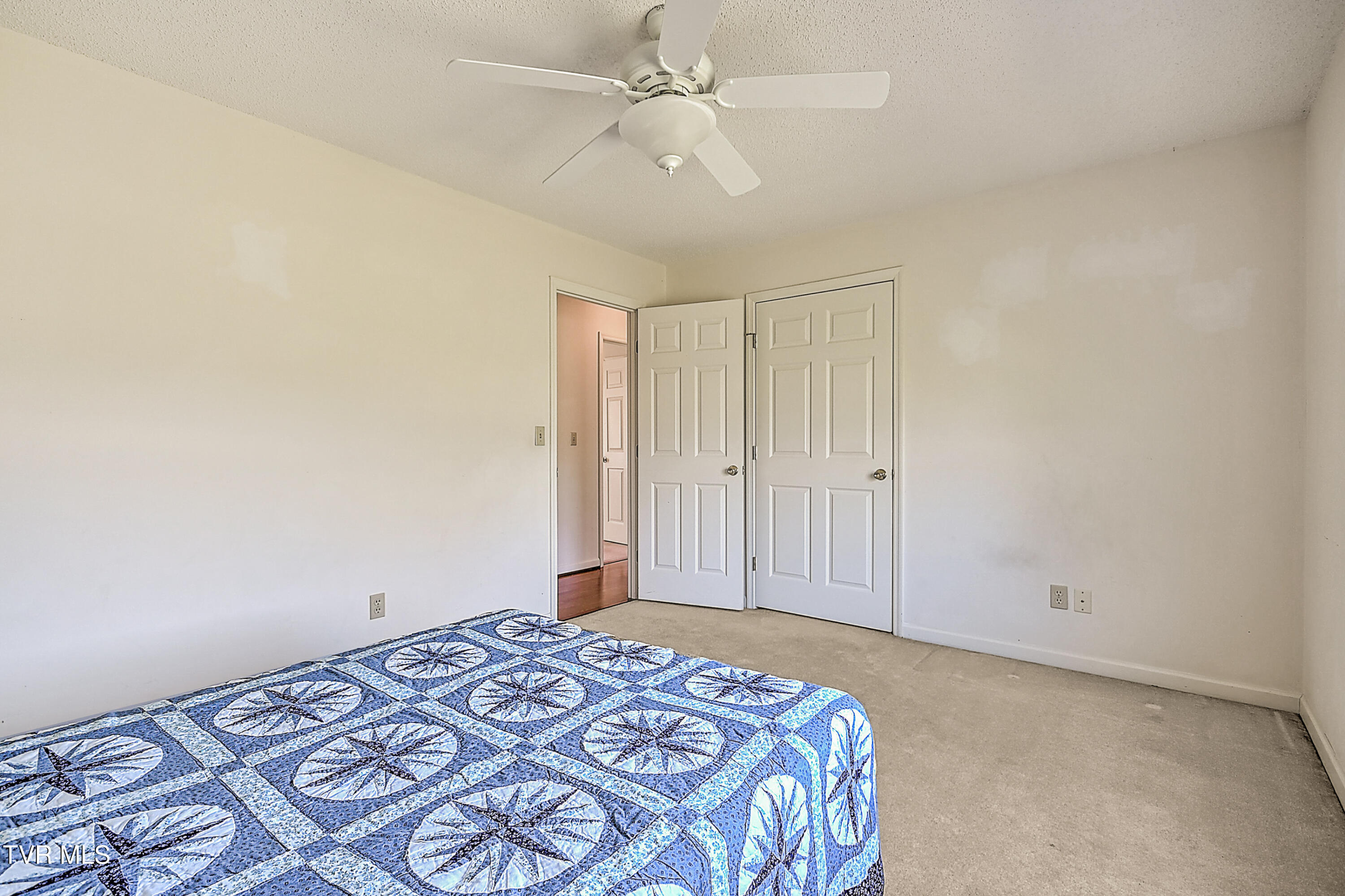 101 Valley Crest Drive