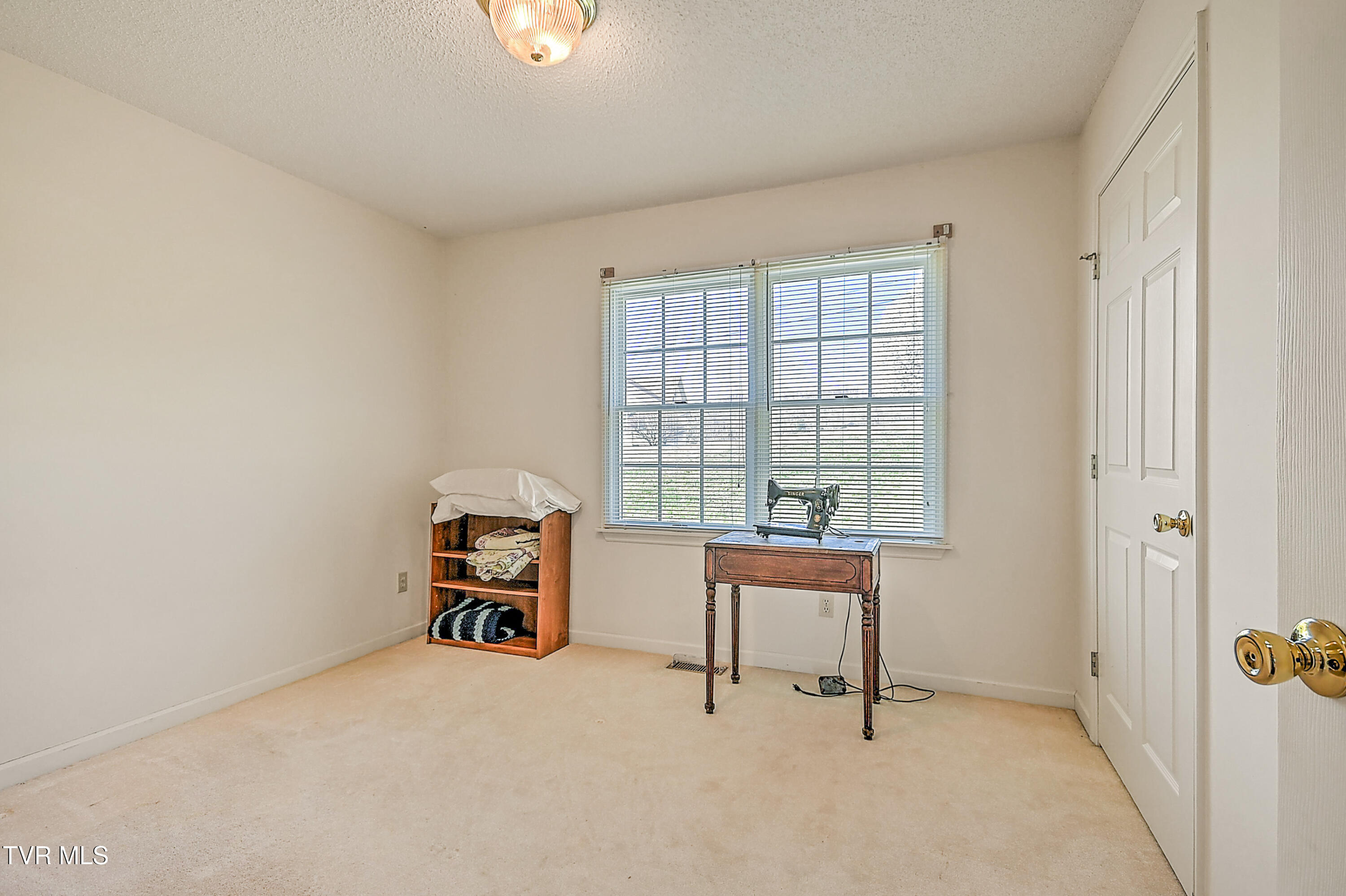 101 Valley Crest Drive