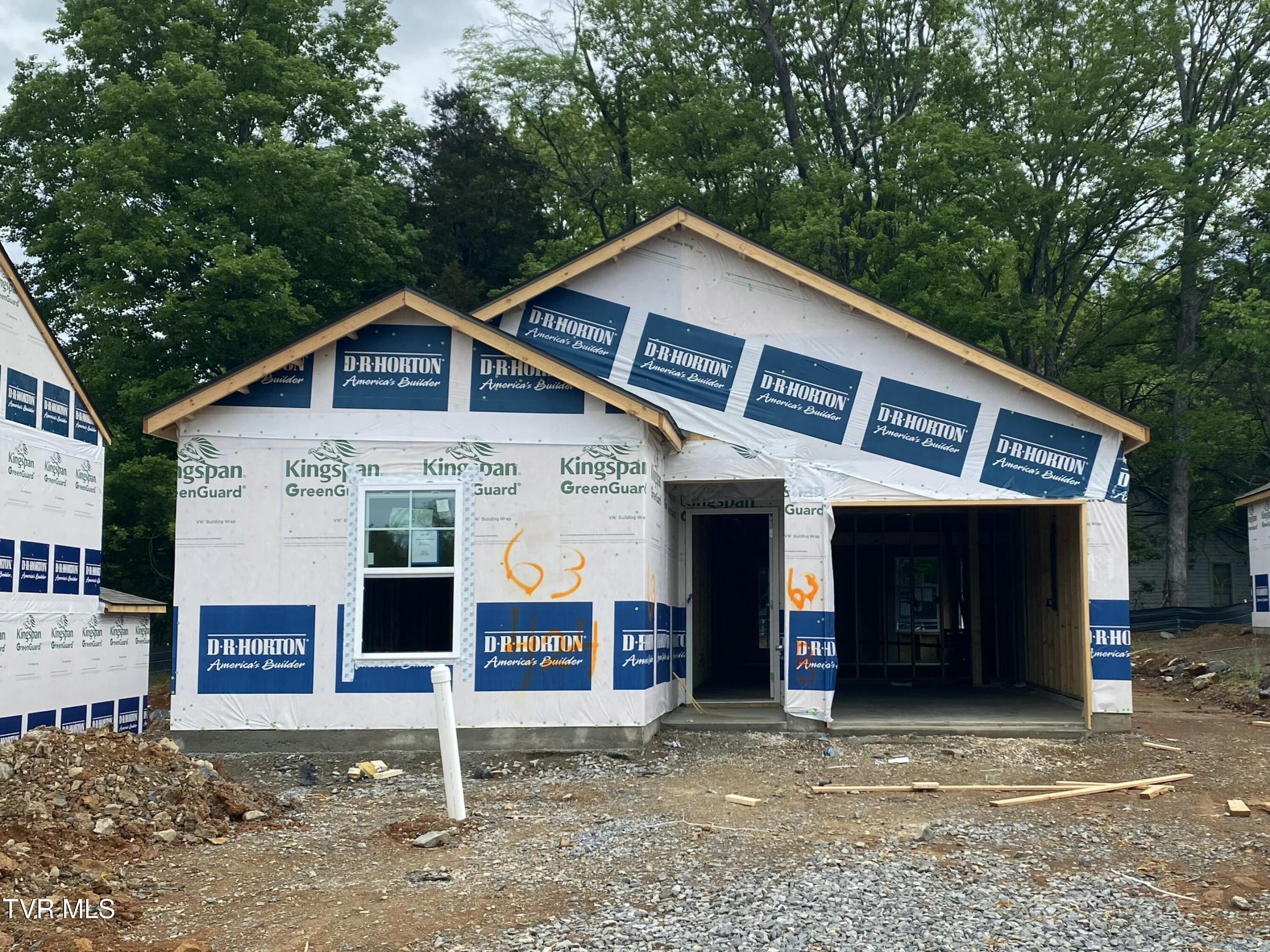 424 Arrowhead Drive