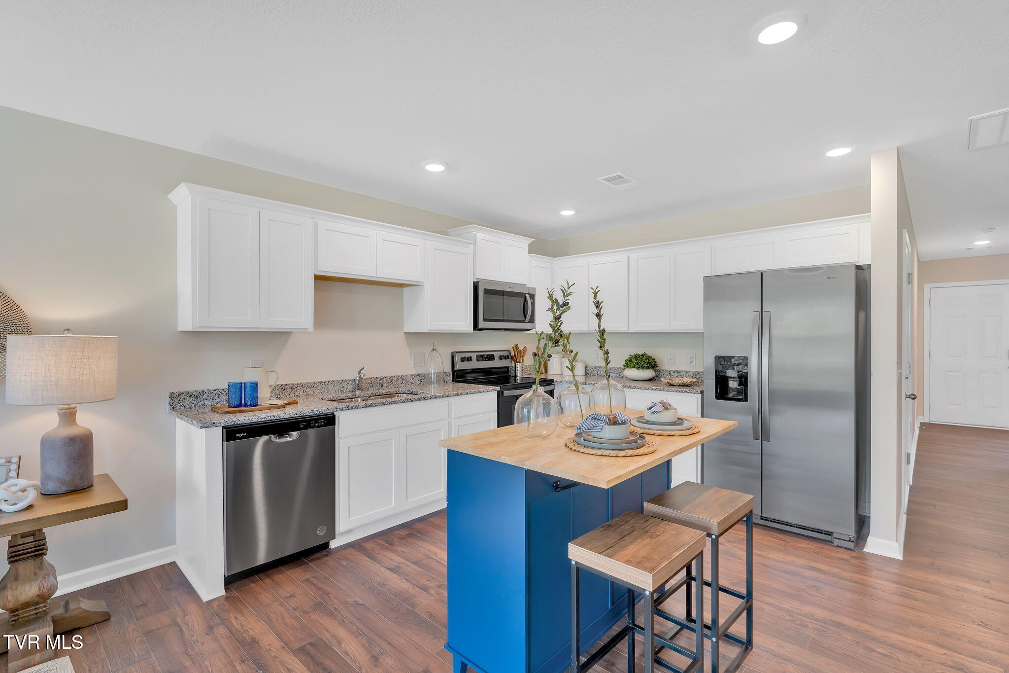 424 Arrowhead Drive