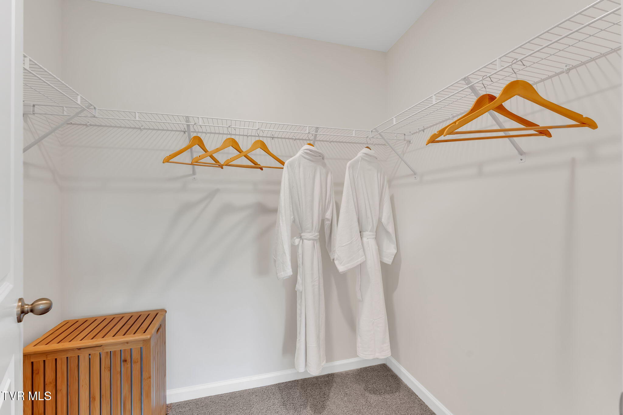 424 Arrowhead Drive