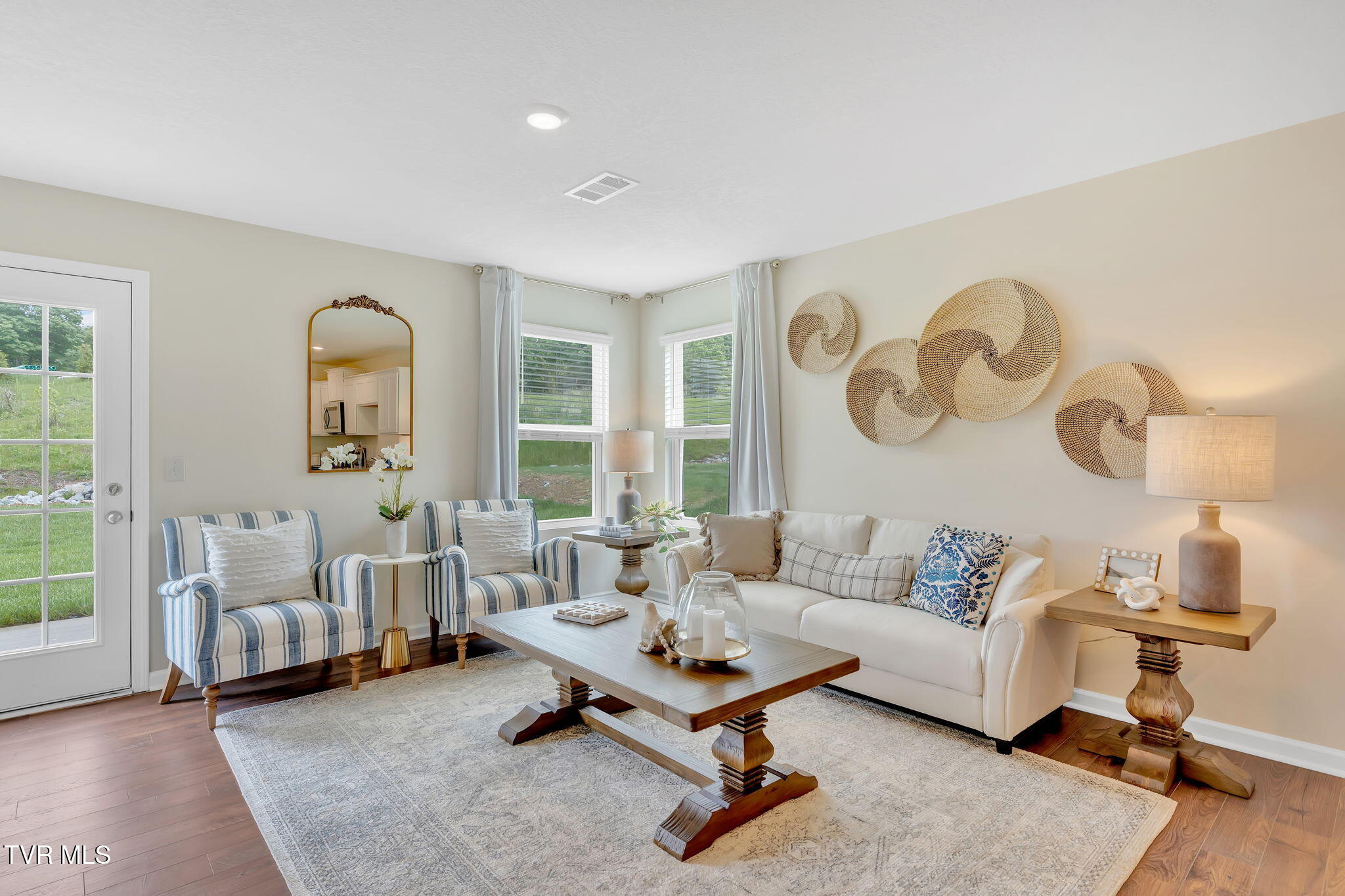 424 Arrowhead Drive