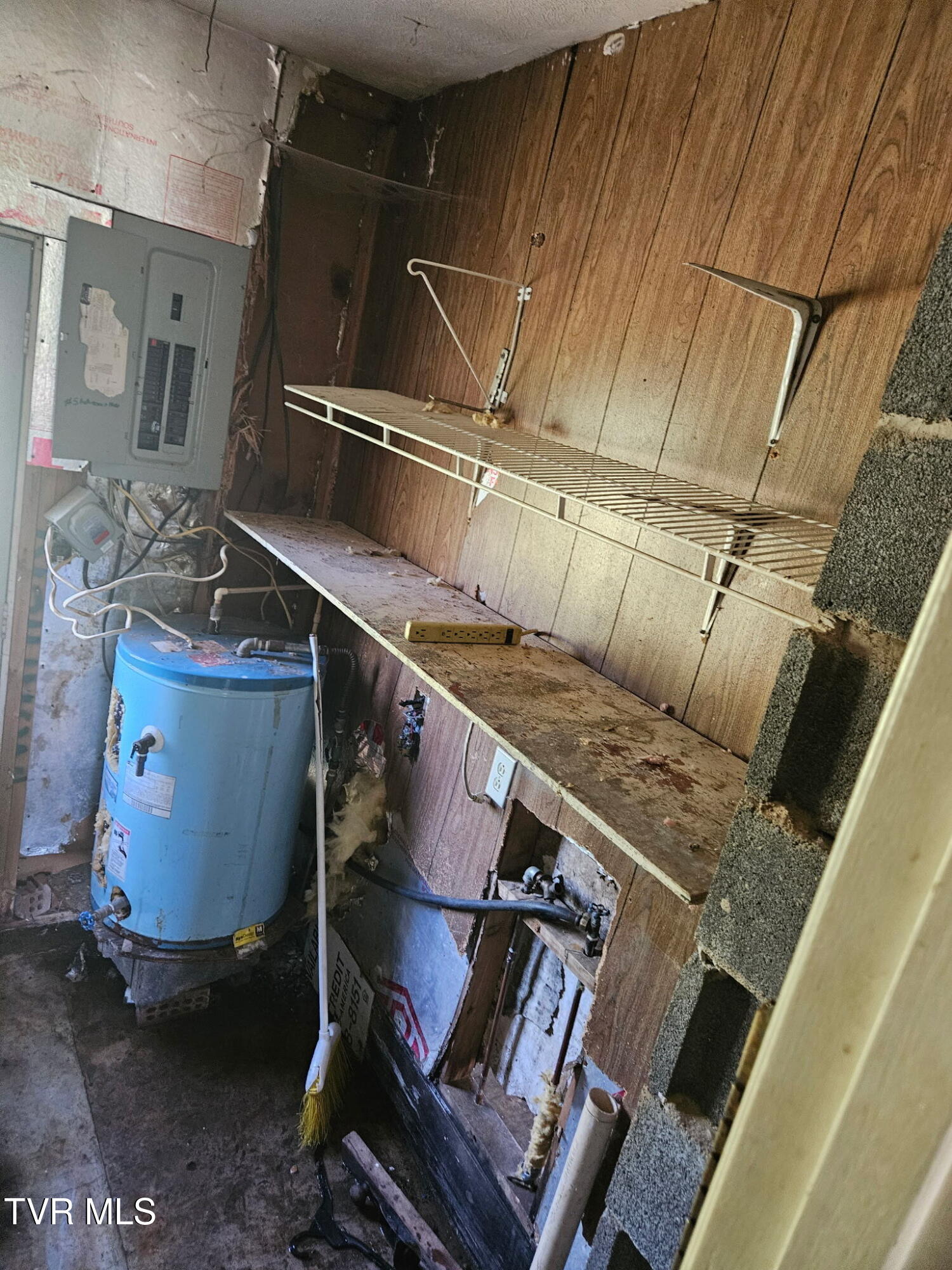 1433 Silver City Road