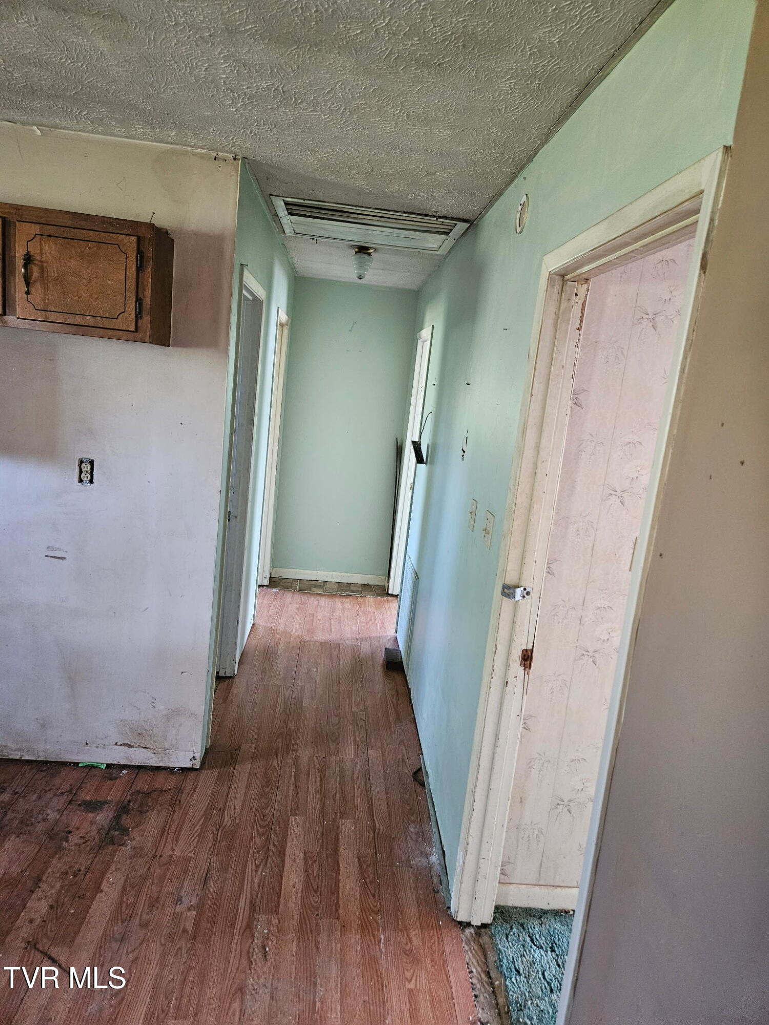 1433 Silver City Road