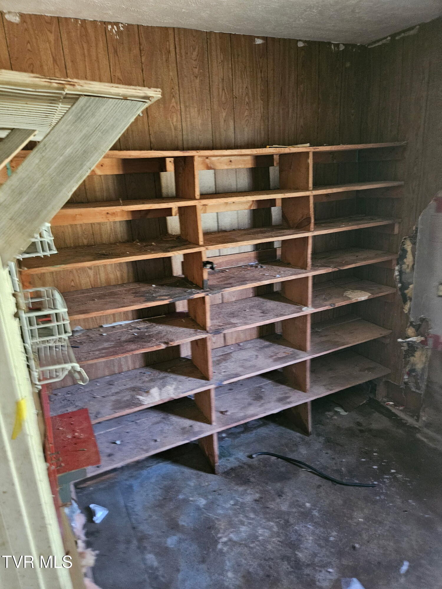 1433 Silver City Road