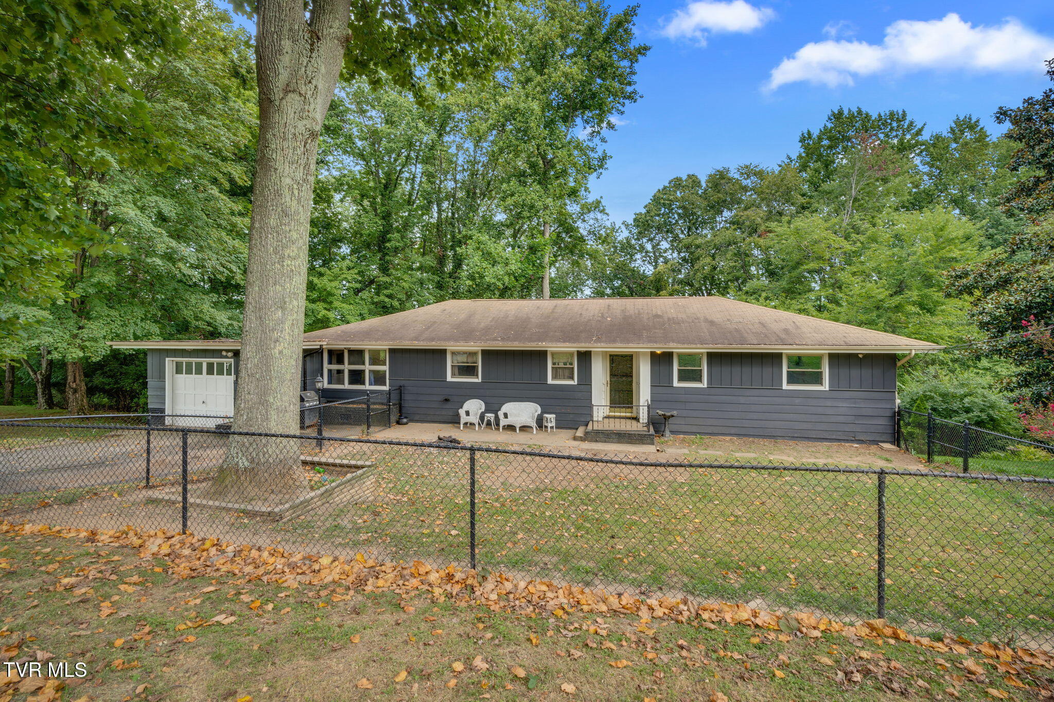4016 Skyland Drive