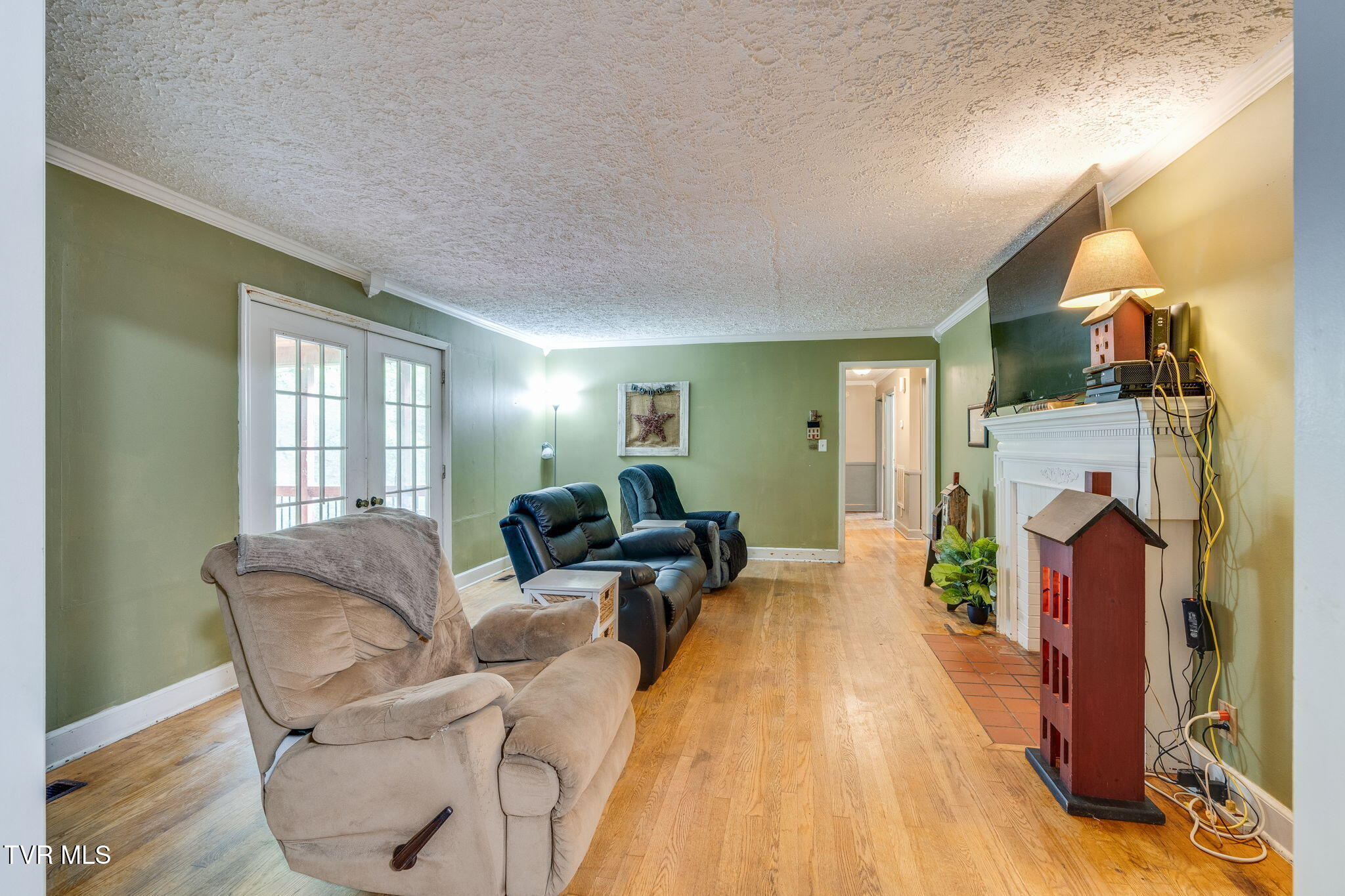 4016 Skyland Drive