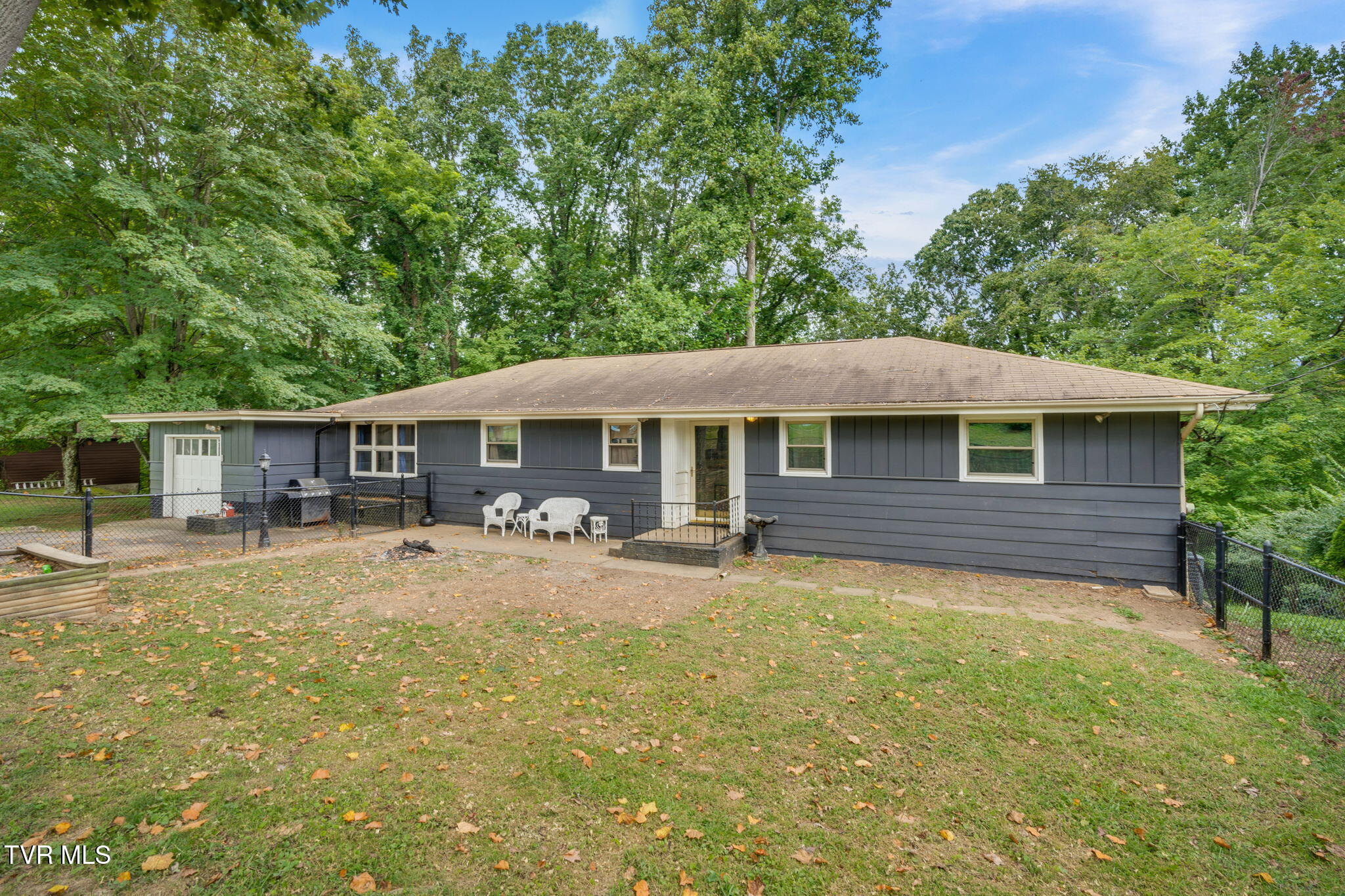 4016 Skyland Drive