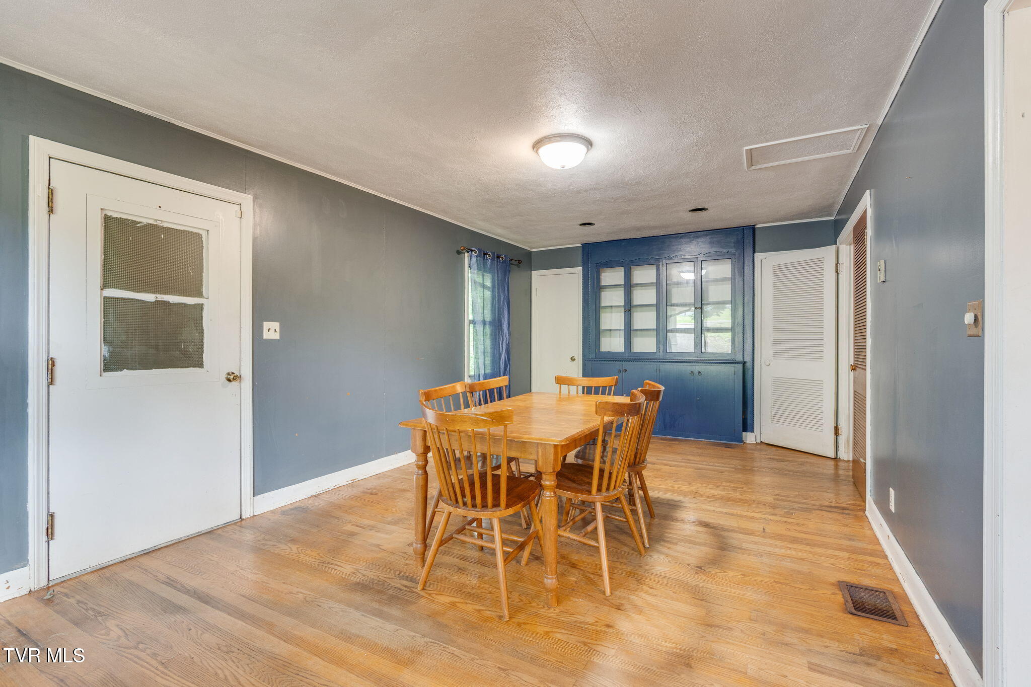 4016 Skyland Drive