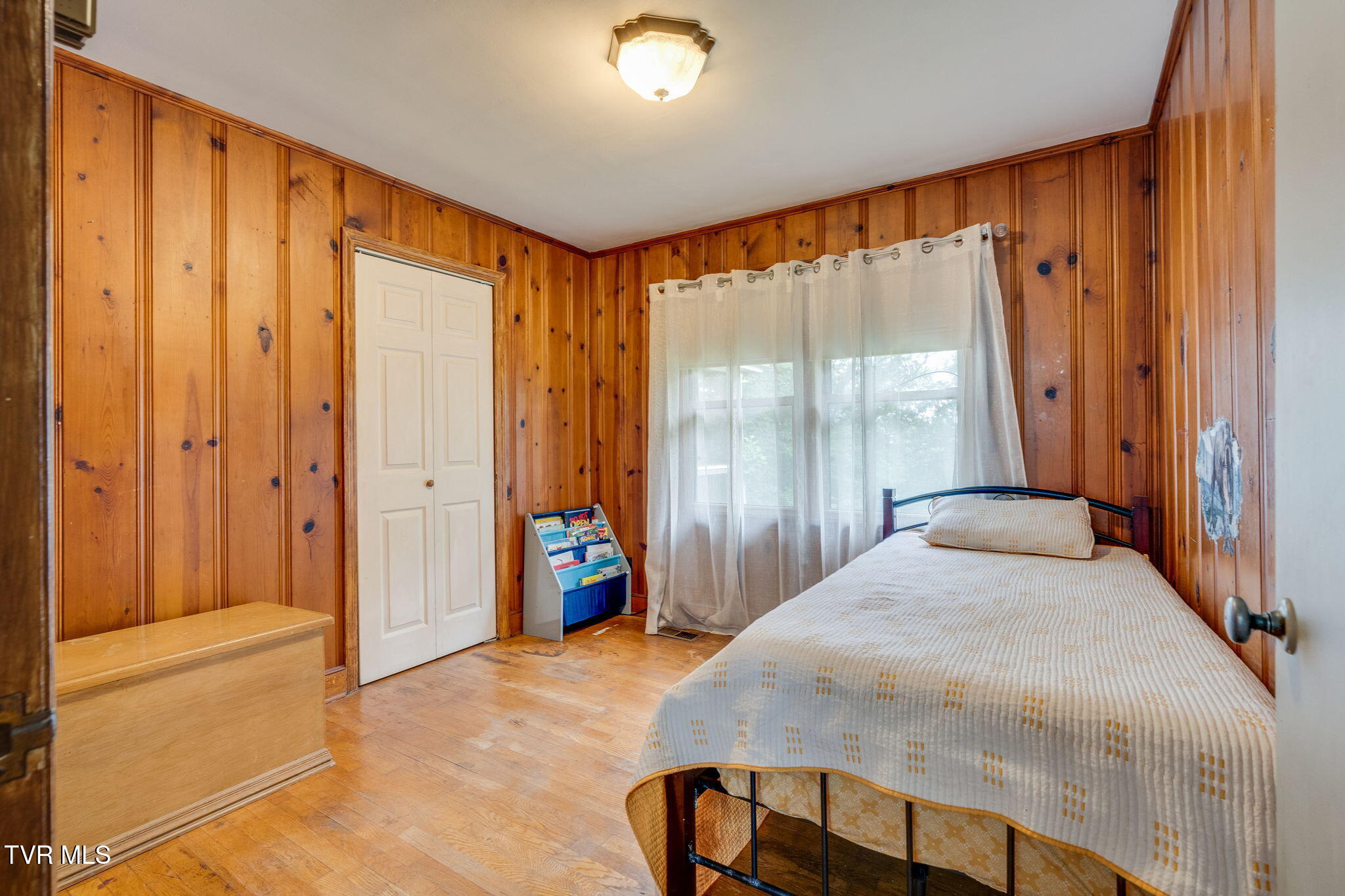 4016 Skyland Drive