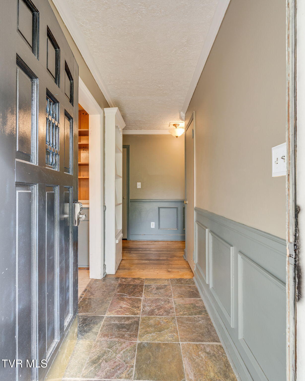4016 Skyland Drive