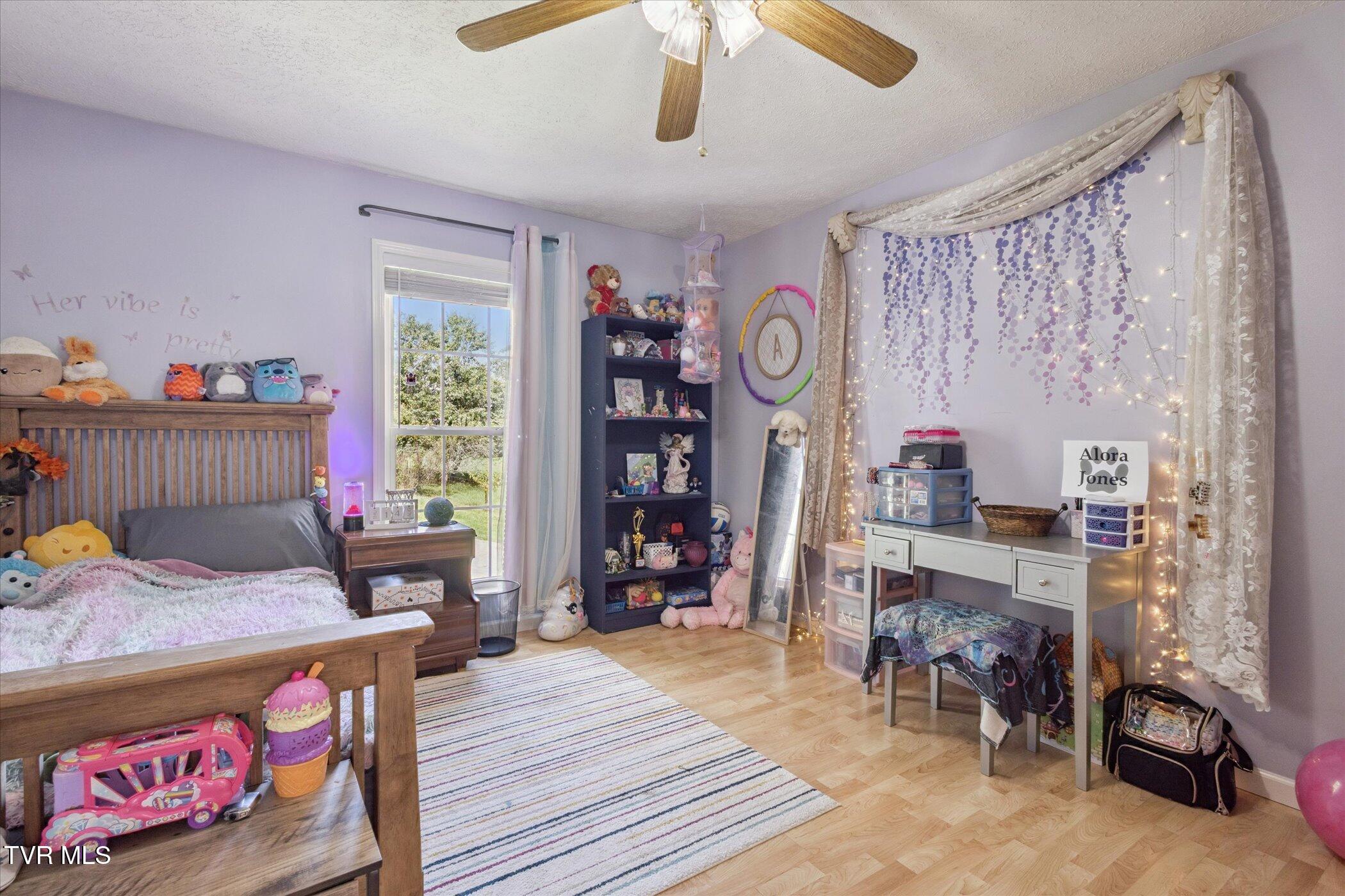 7717 Greenbriar Road