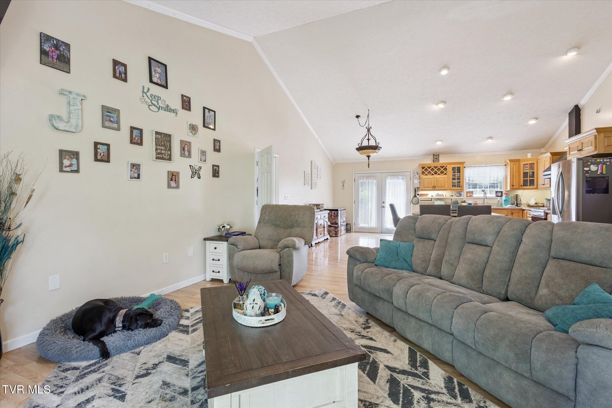 7717 Greenbriar Road