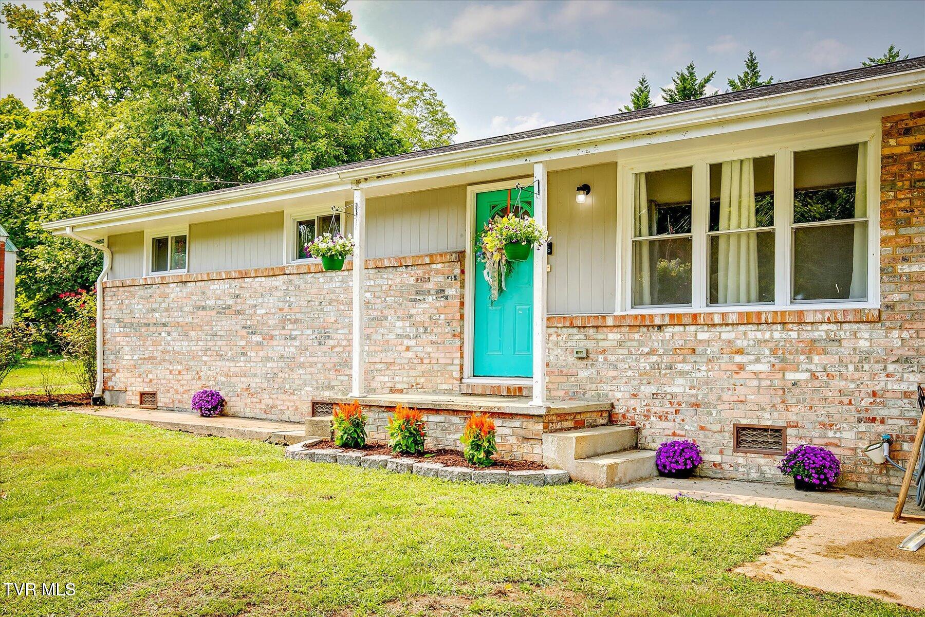 1413 Haga Road
