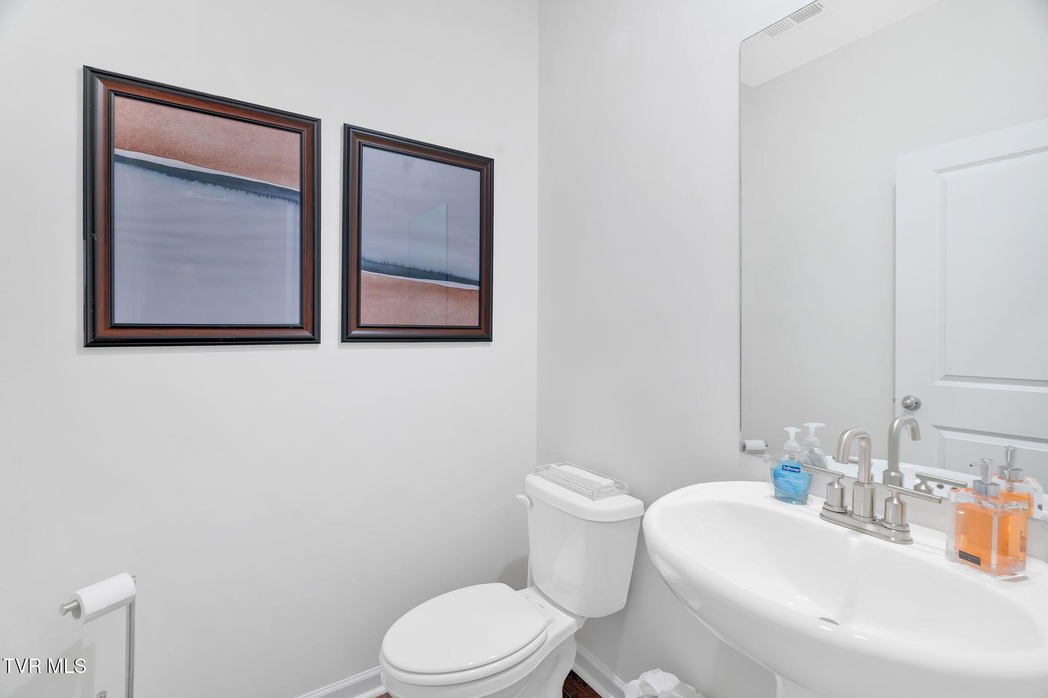 1304 Carrberry Court