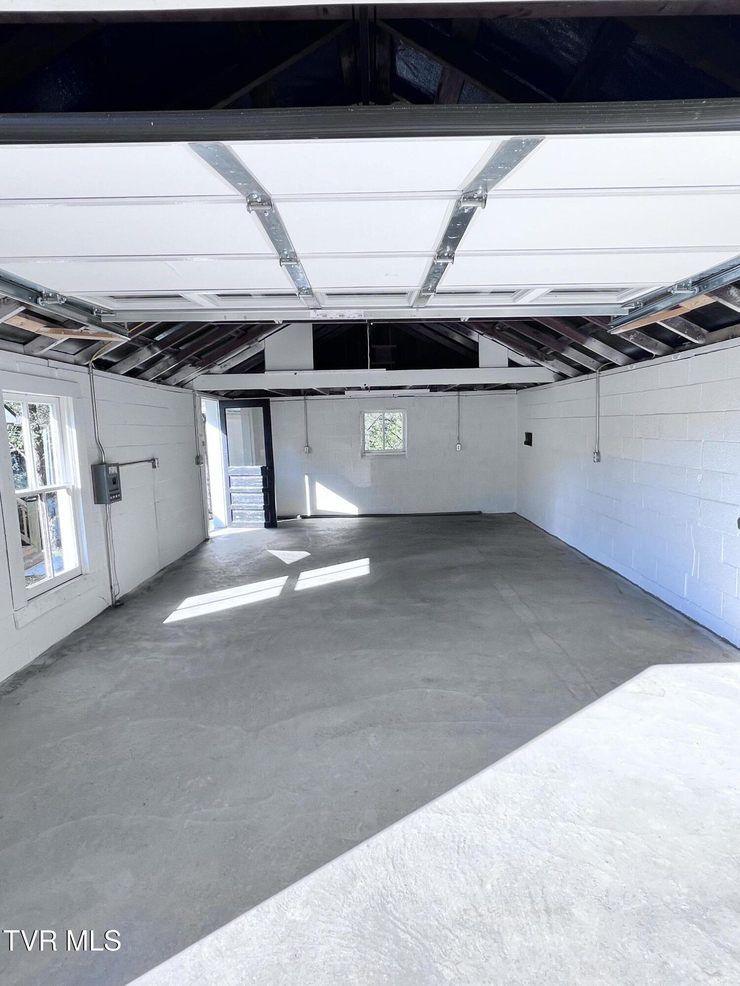 112 Caney Drive