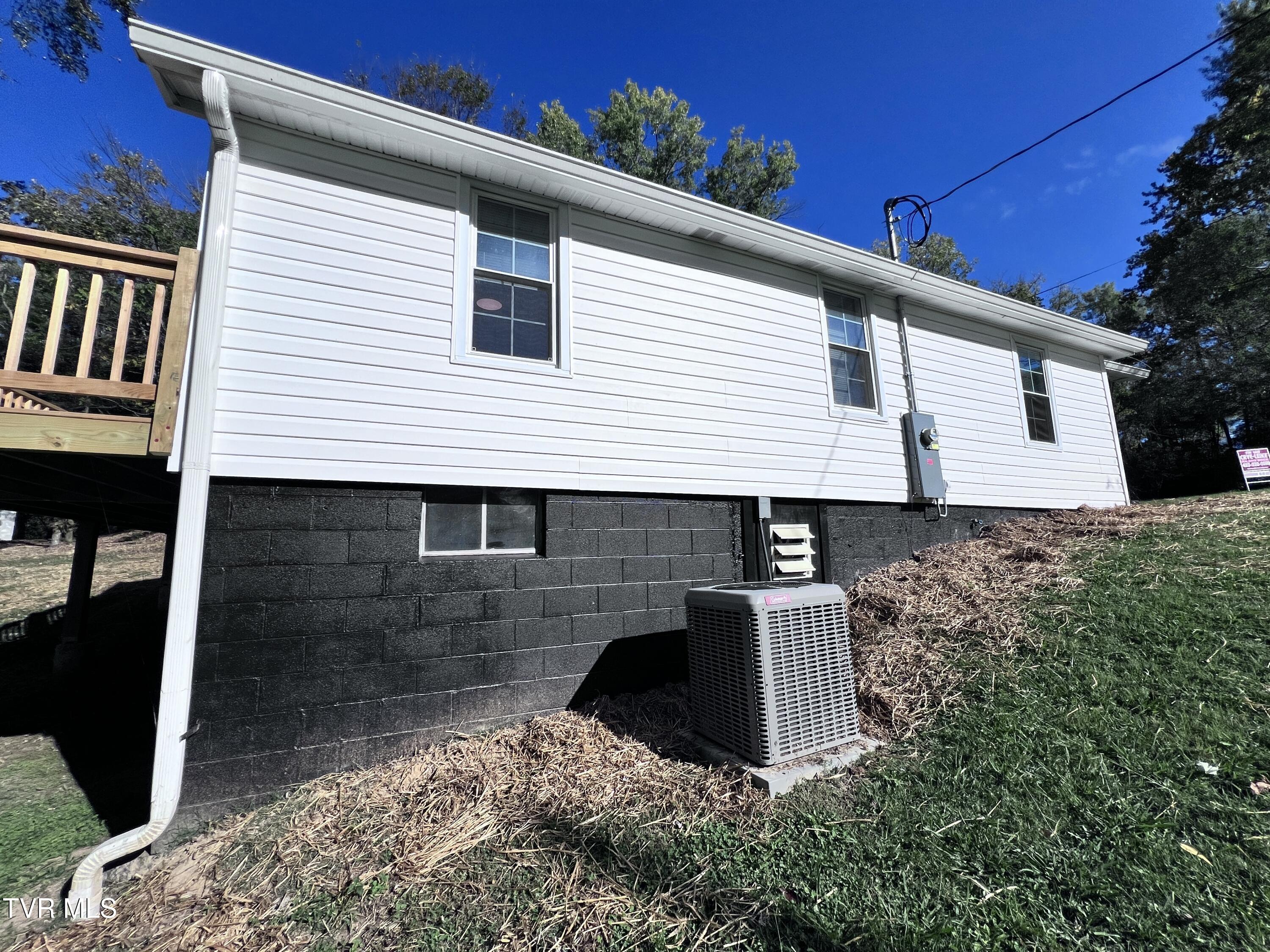 112 Caney Drive