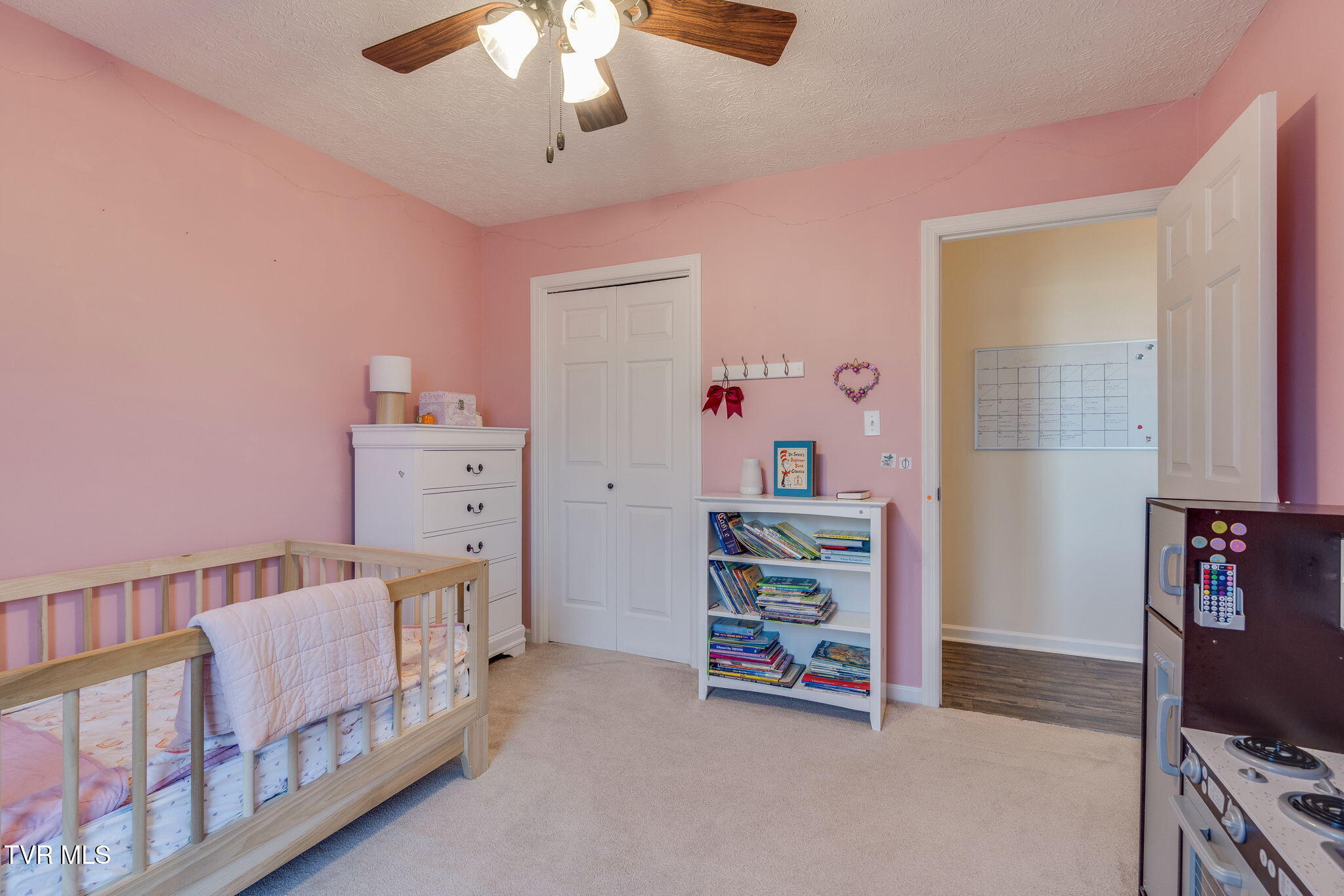 2316 Colonial View Road