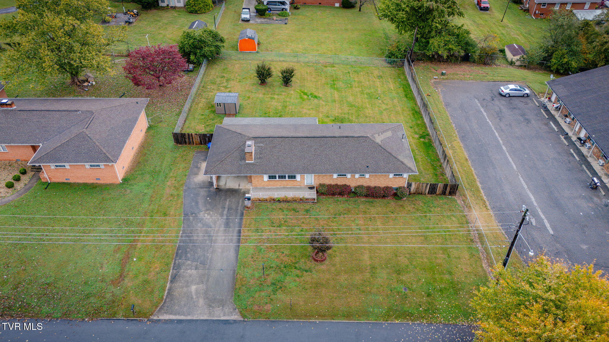 400 Drinnon Drive