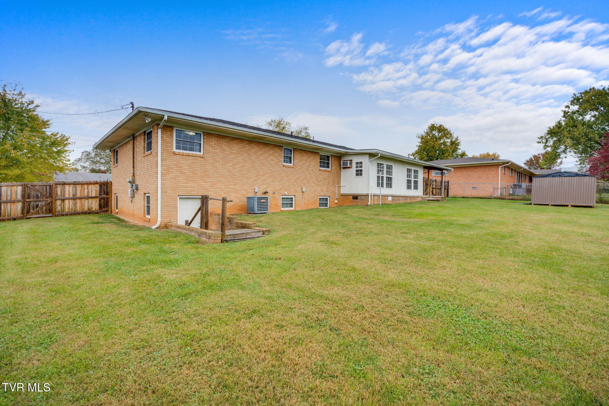 400 Drinnon Drive
