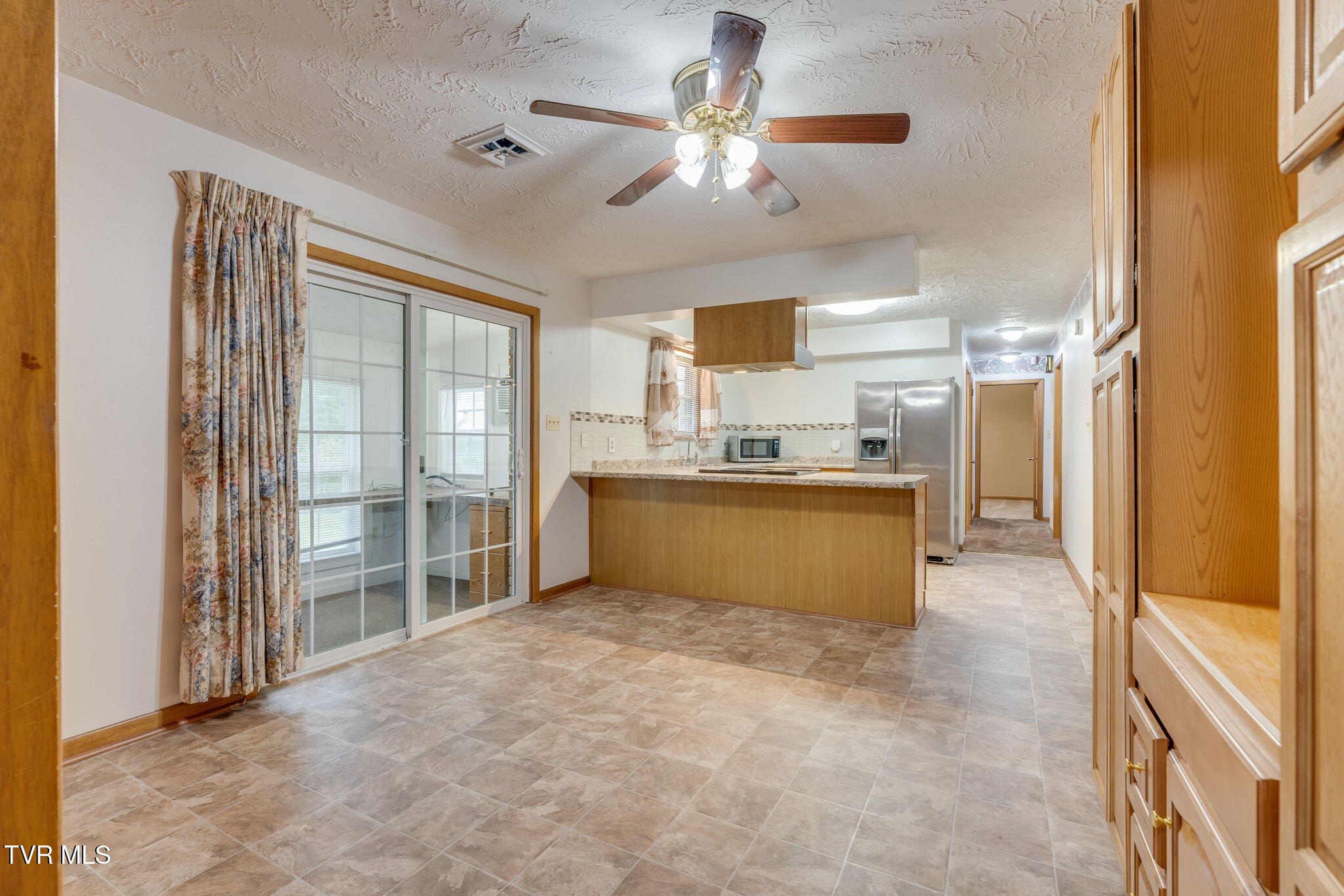 400 Drinnon Drive