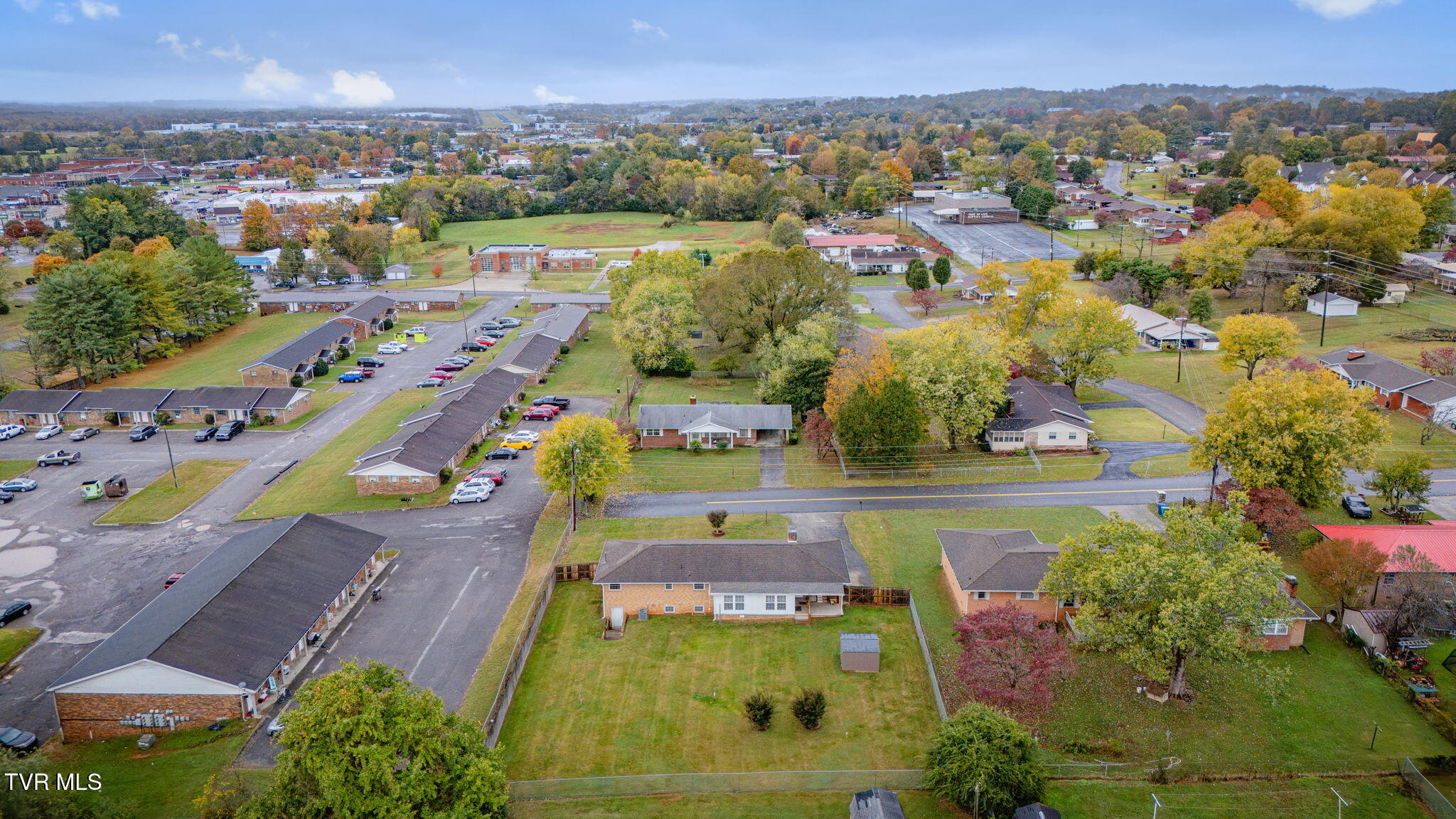 400 Drinnon Drive