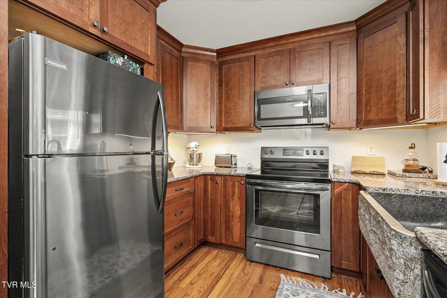 437 Andover Court .