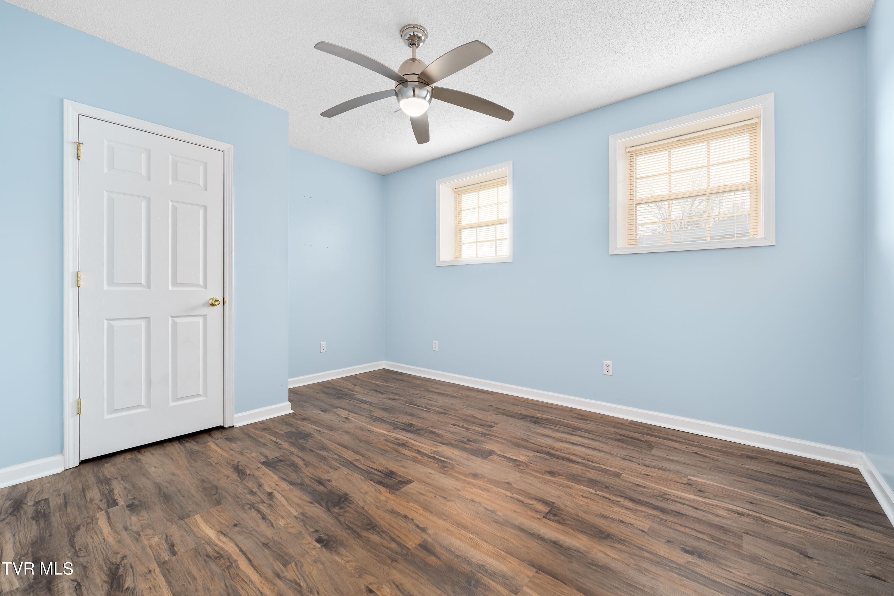 115 Maple Ridge Drive