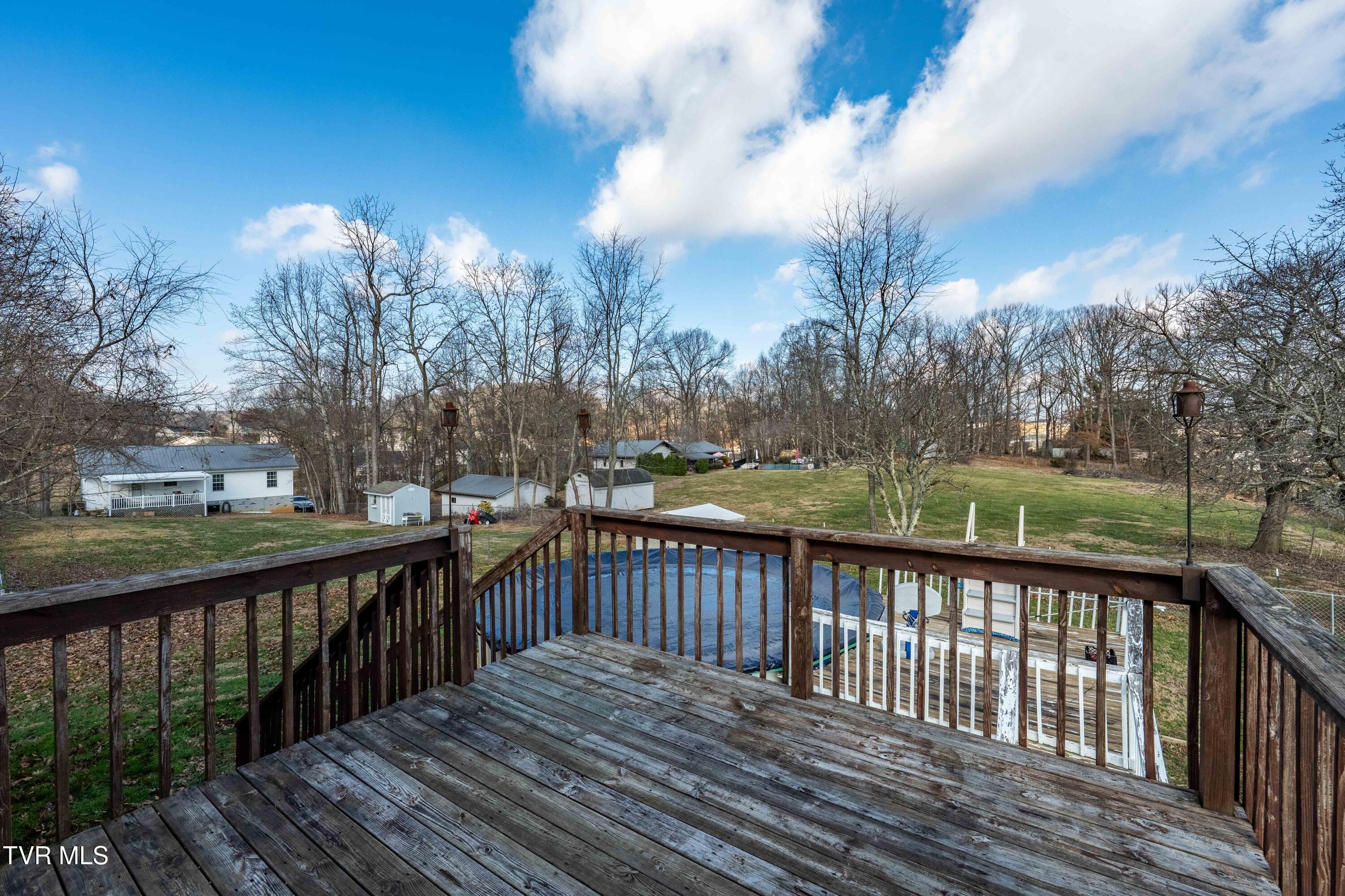 115 Maple Ridge Drive