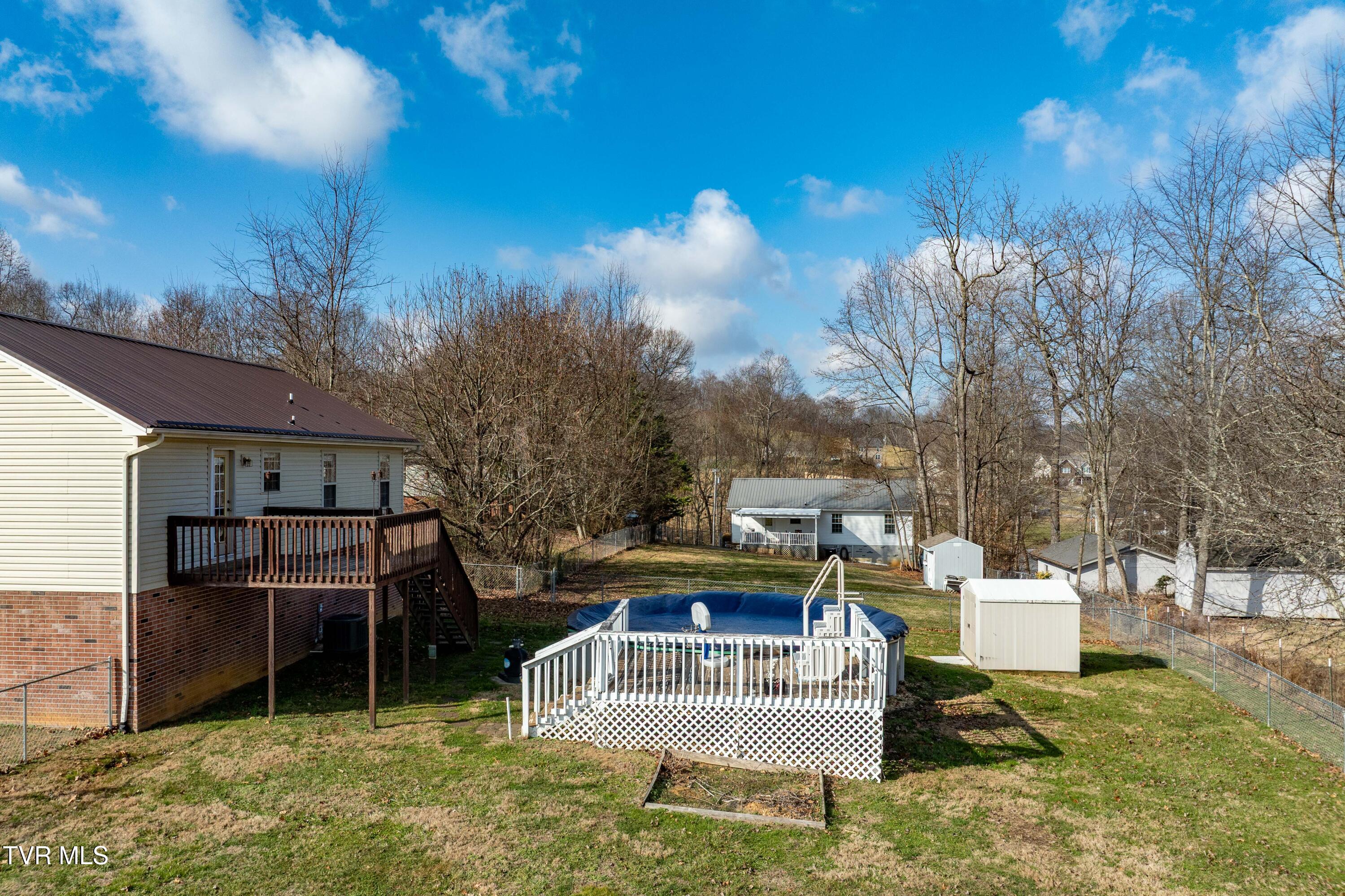 115 Maple Ridge Drive