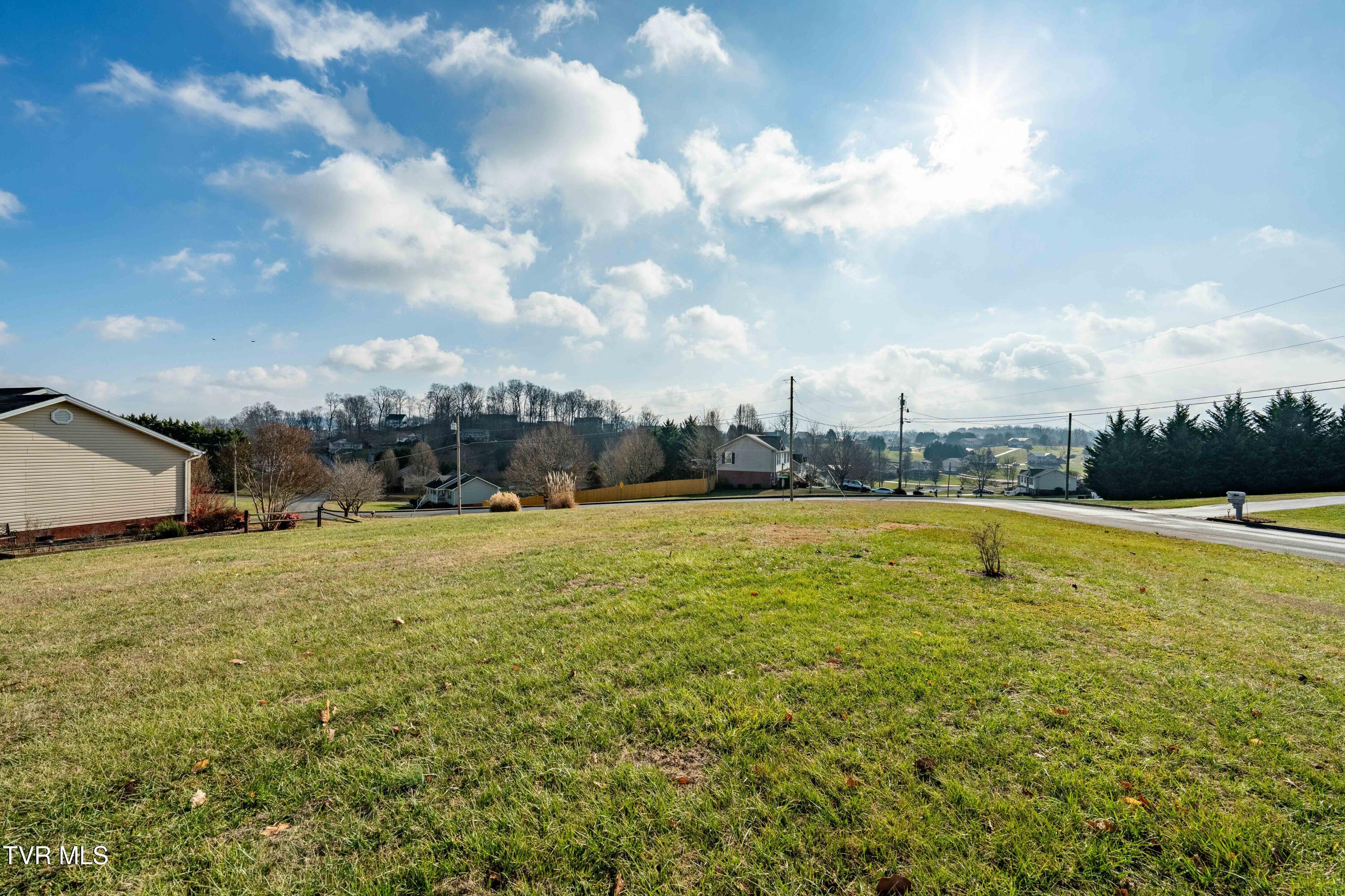 115 Maple Ridge Drive