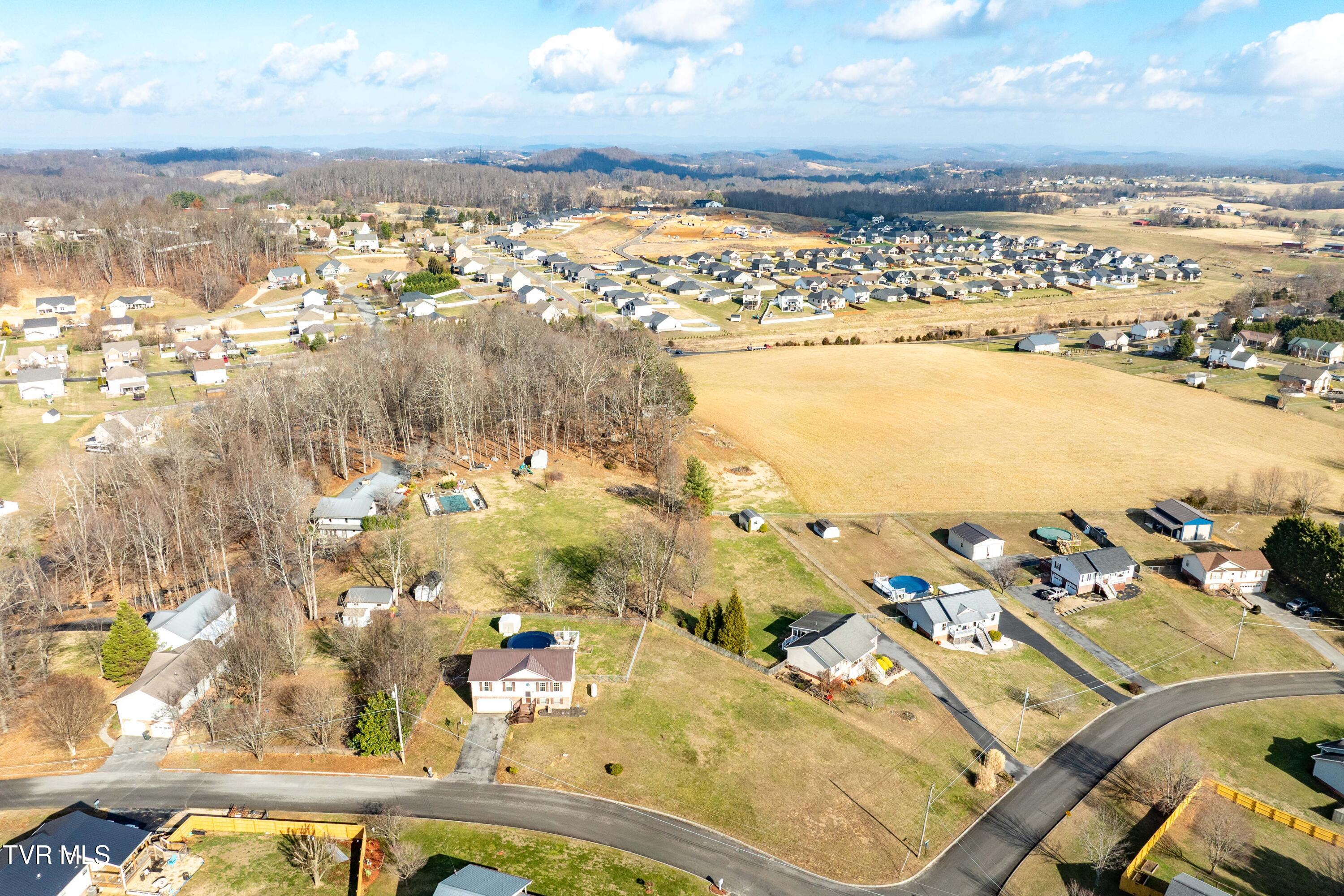 115 Maple Ridge Drive