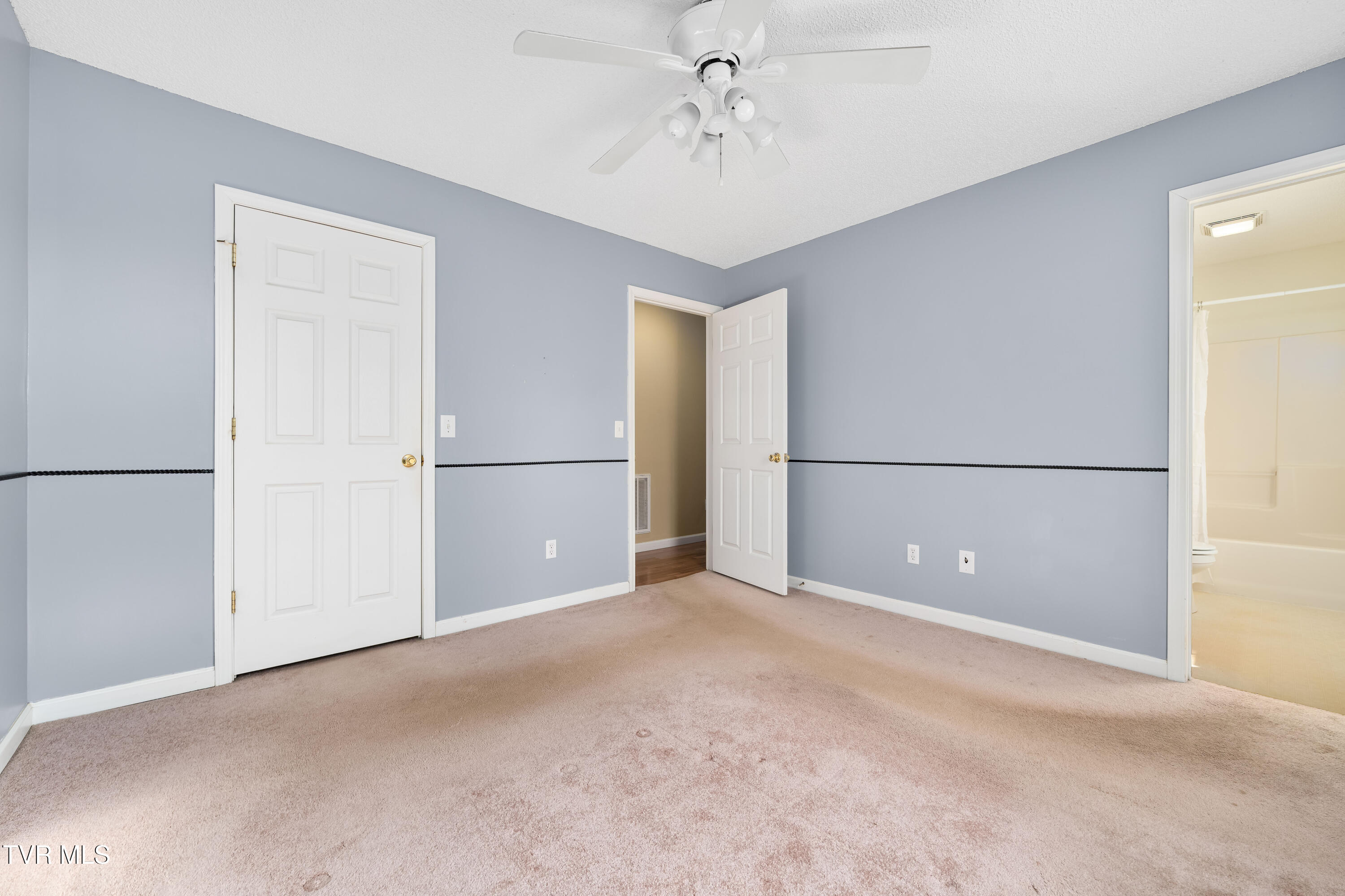 115 Maple Ridge Drive