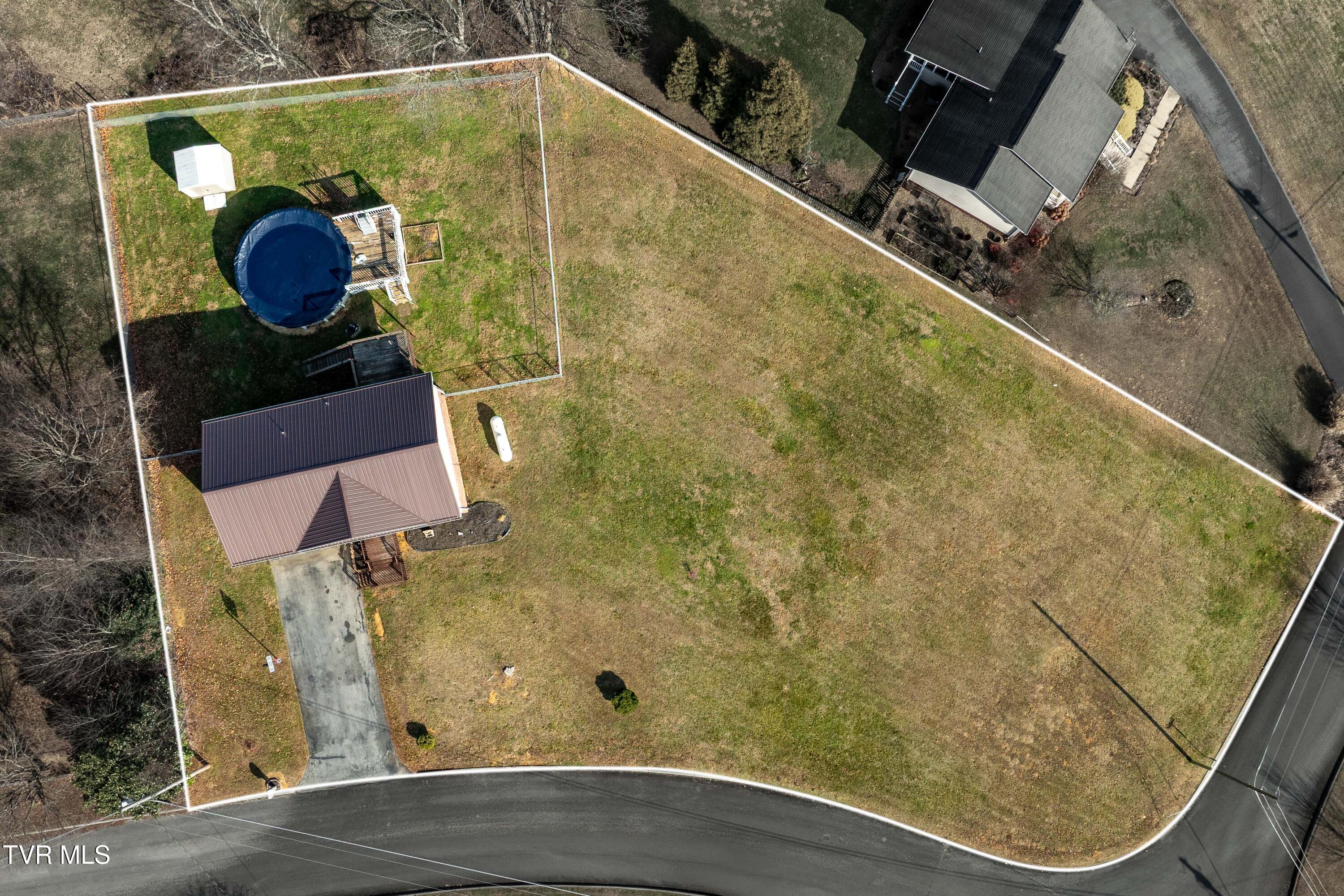 115 Maple Ridge Drive