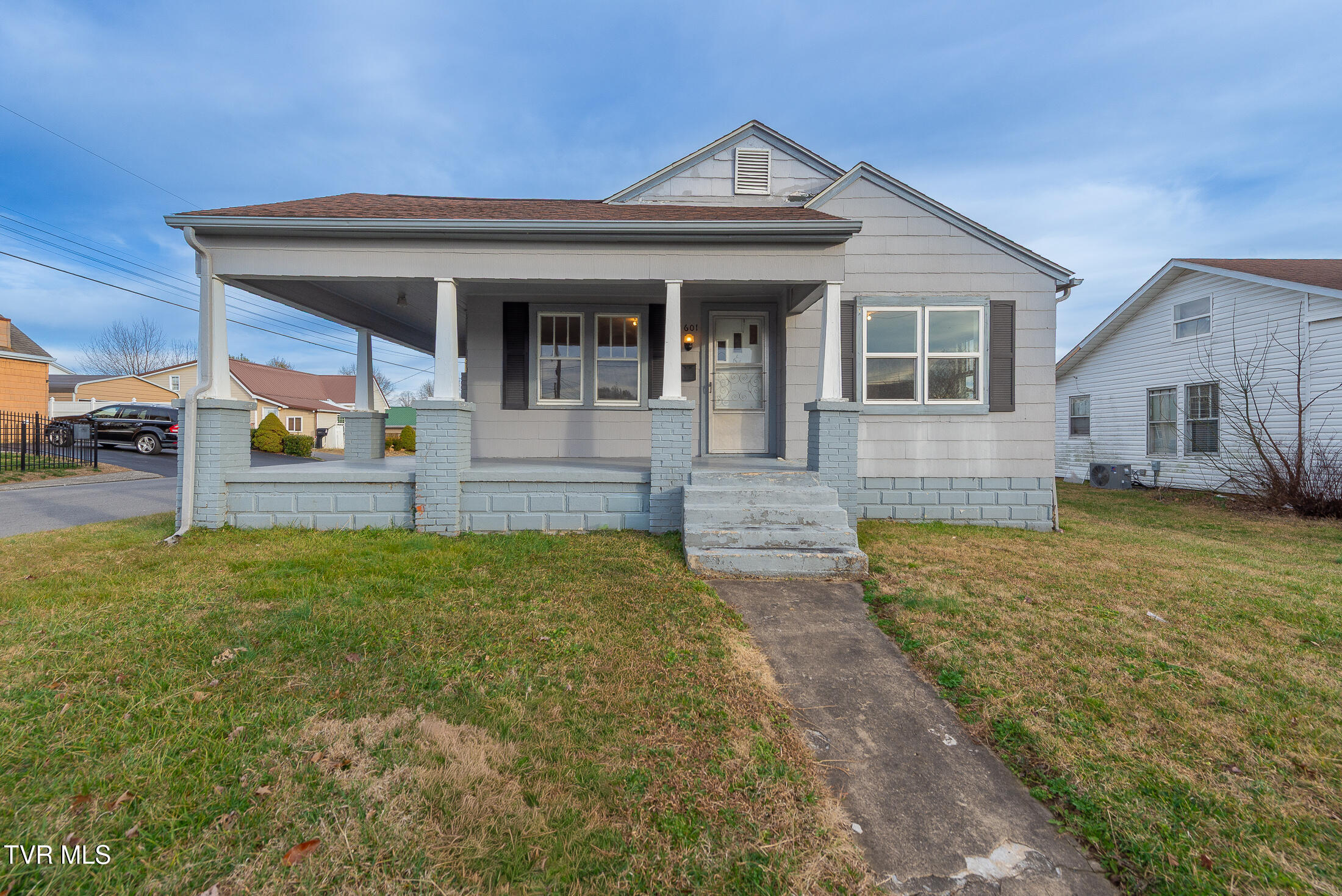 1601 Edgemont Avenue