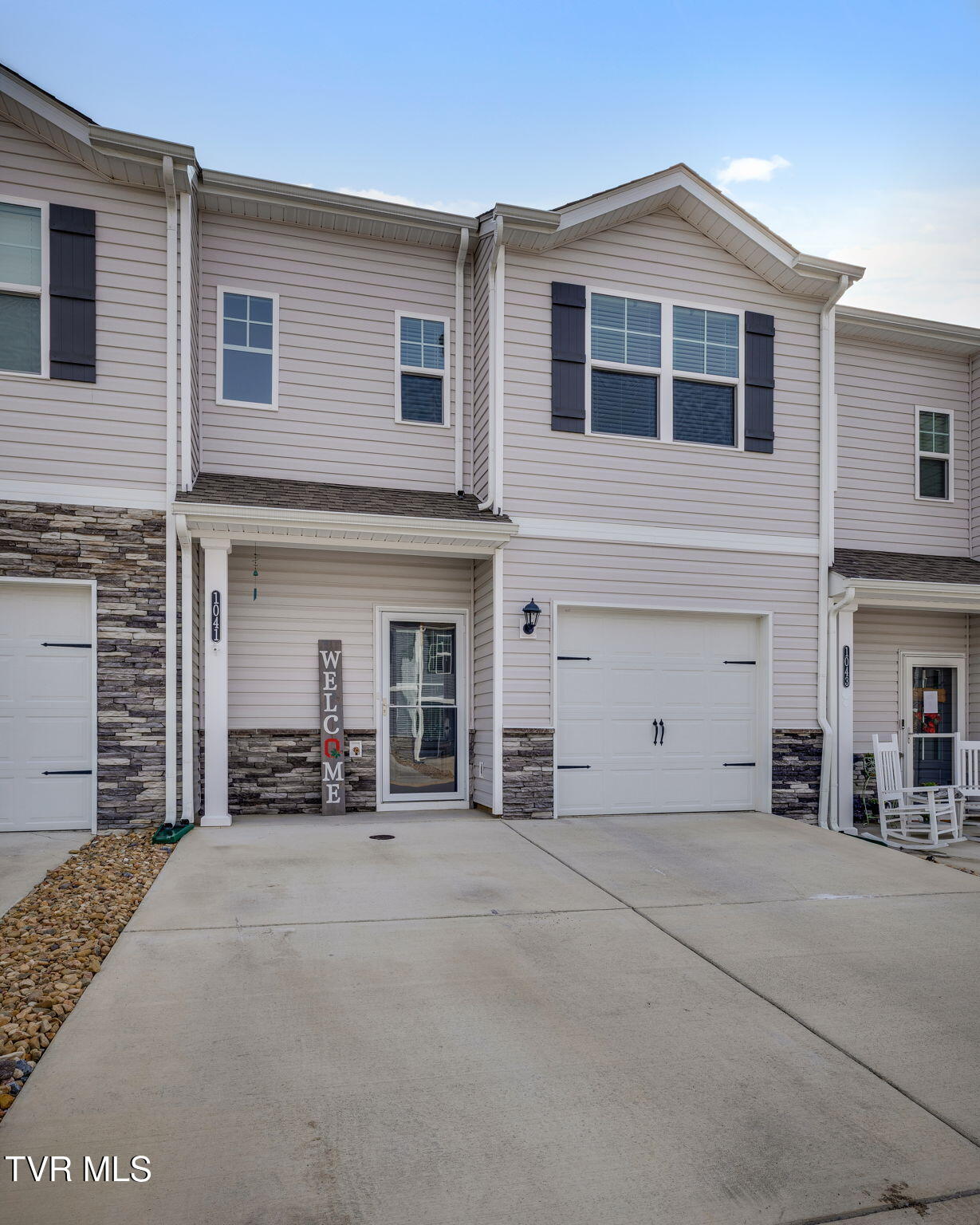 1041 Saylors Place 1041