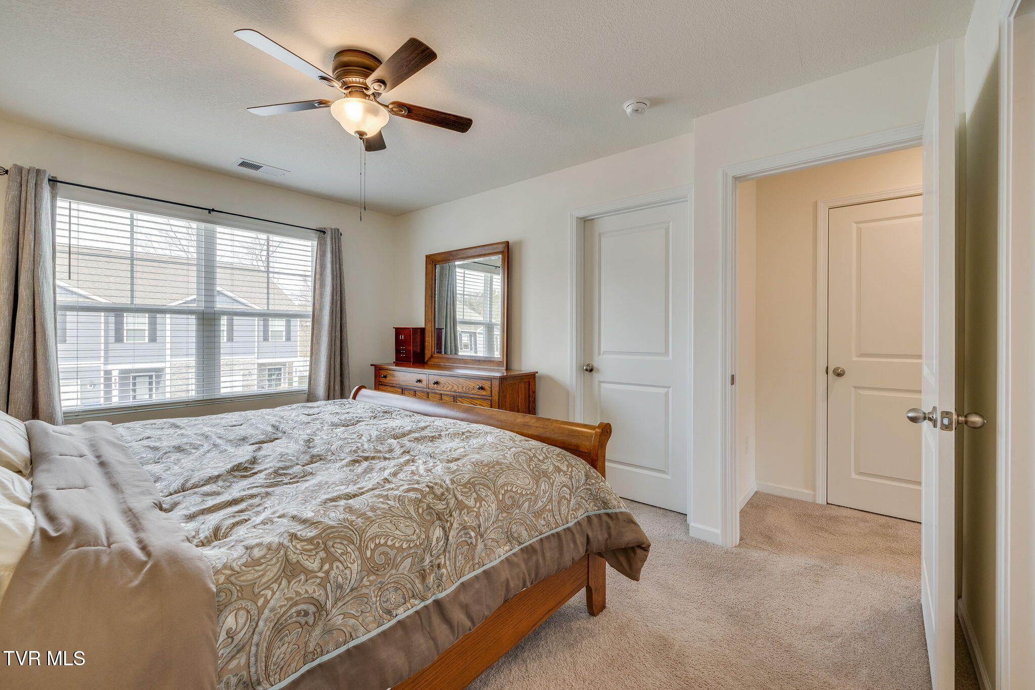 1041 Saylors Place 1041