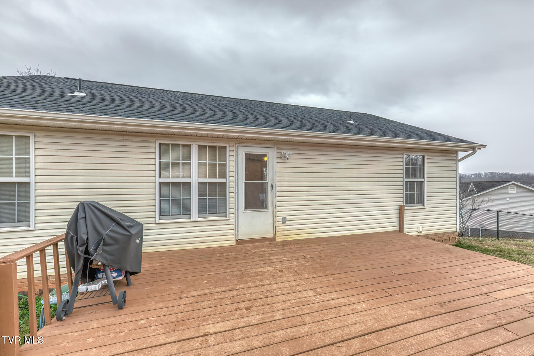 87 Lorena Lane
