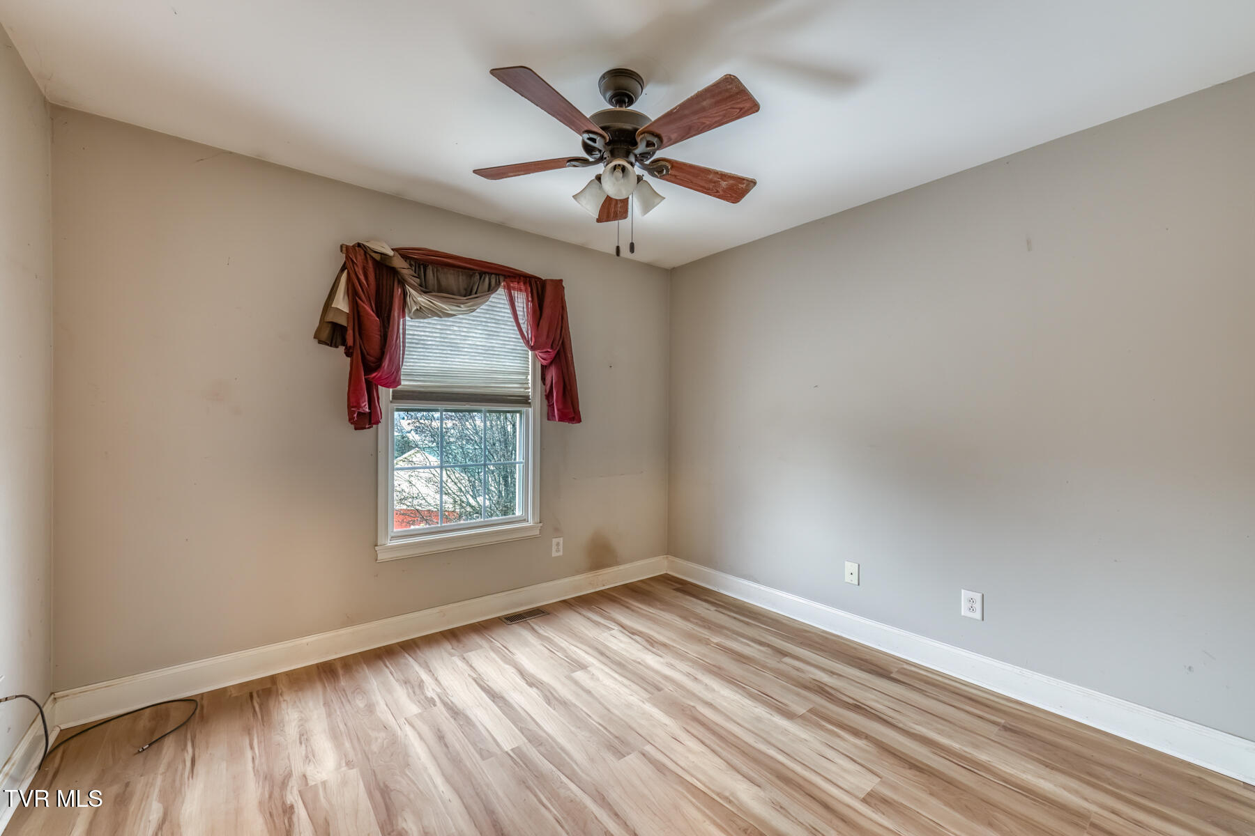 87 Lorena Lane