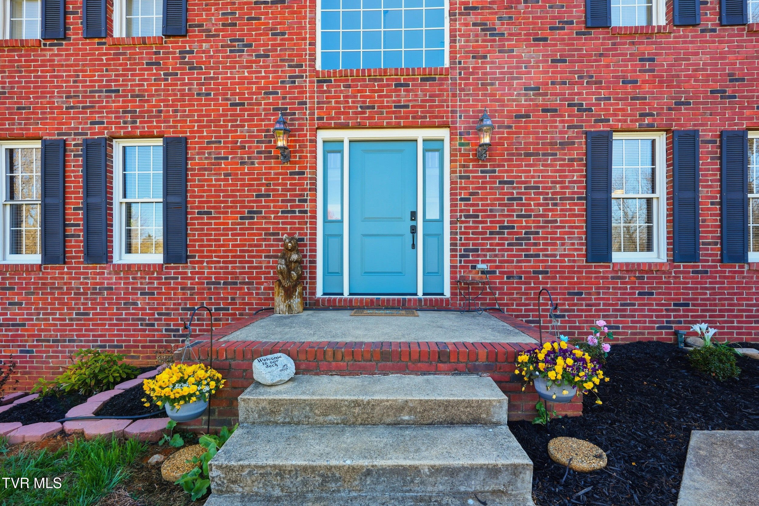 124 Lazy Lane