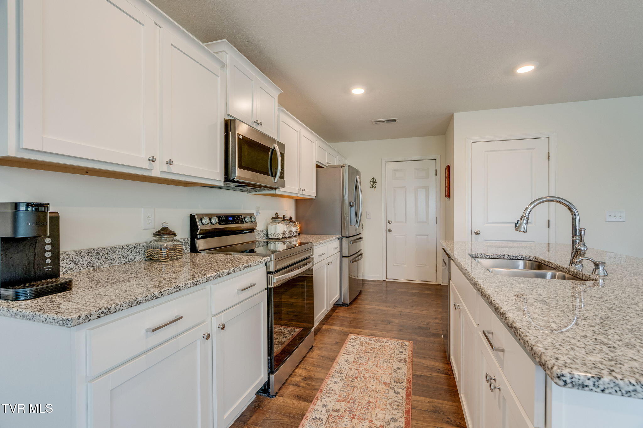 531 Cox Hollow Road