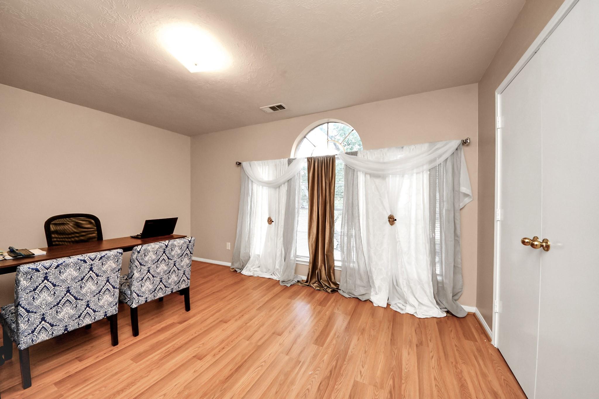 7902 Belterraza Court