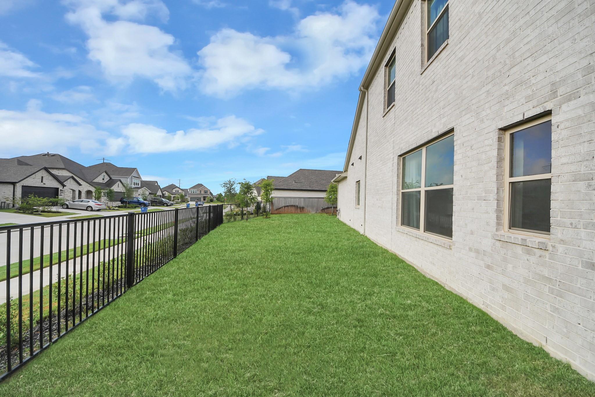 22003 Silk Pad Court
